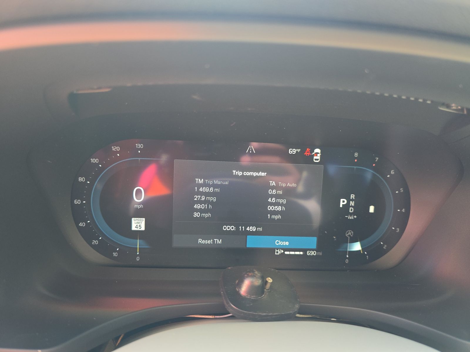 2024 Volvo S60 B5 Plus AWD