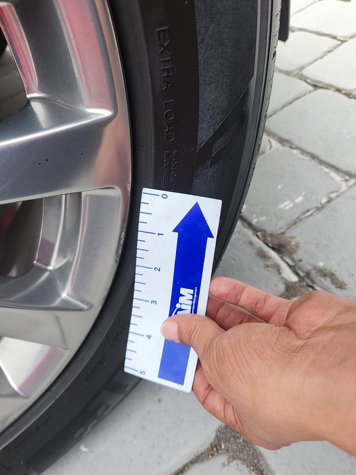 2023 Cadillac Escalade Premium Luxury RWD