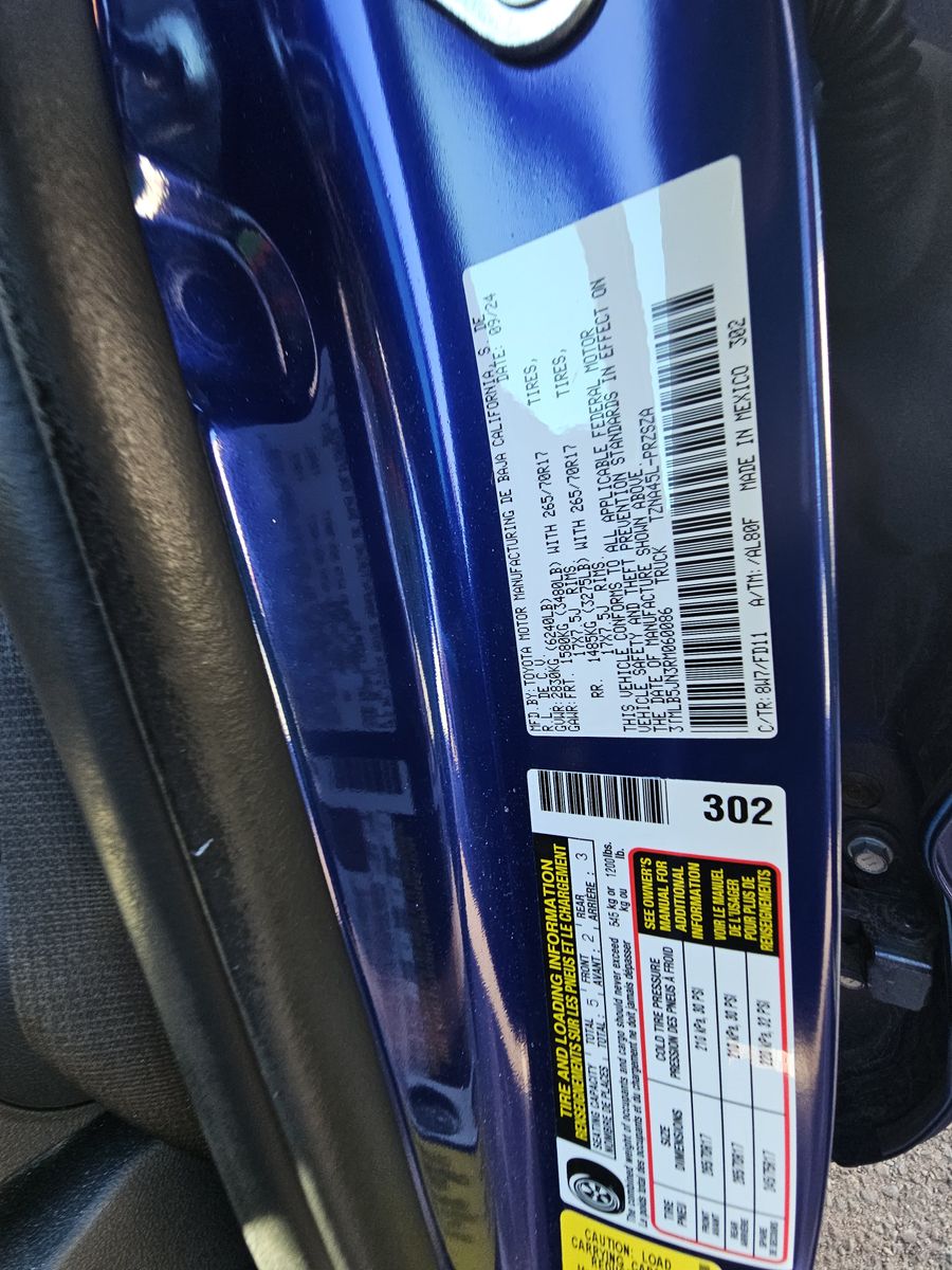 2024 Toyota Tacoma TRD Off-Road AWD