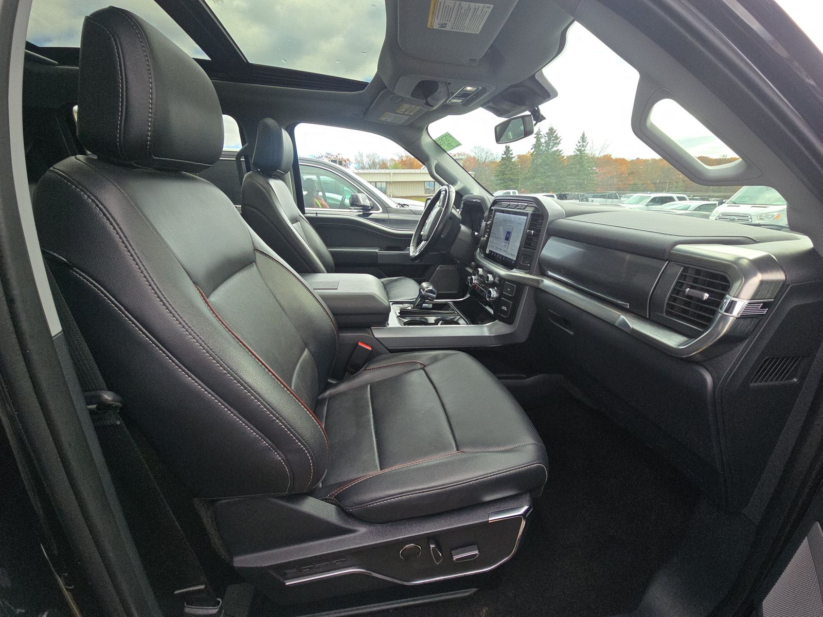 2023 Ford F-150 Lariat AWD