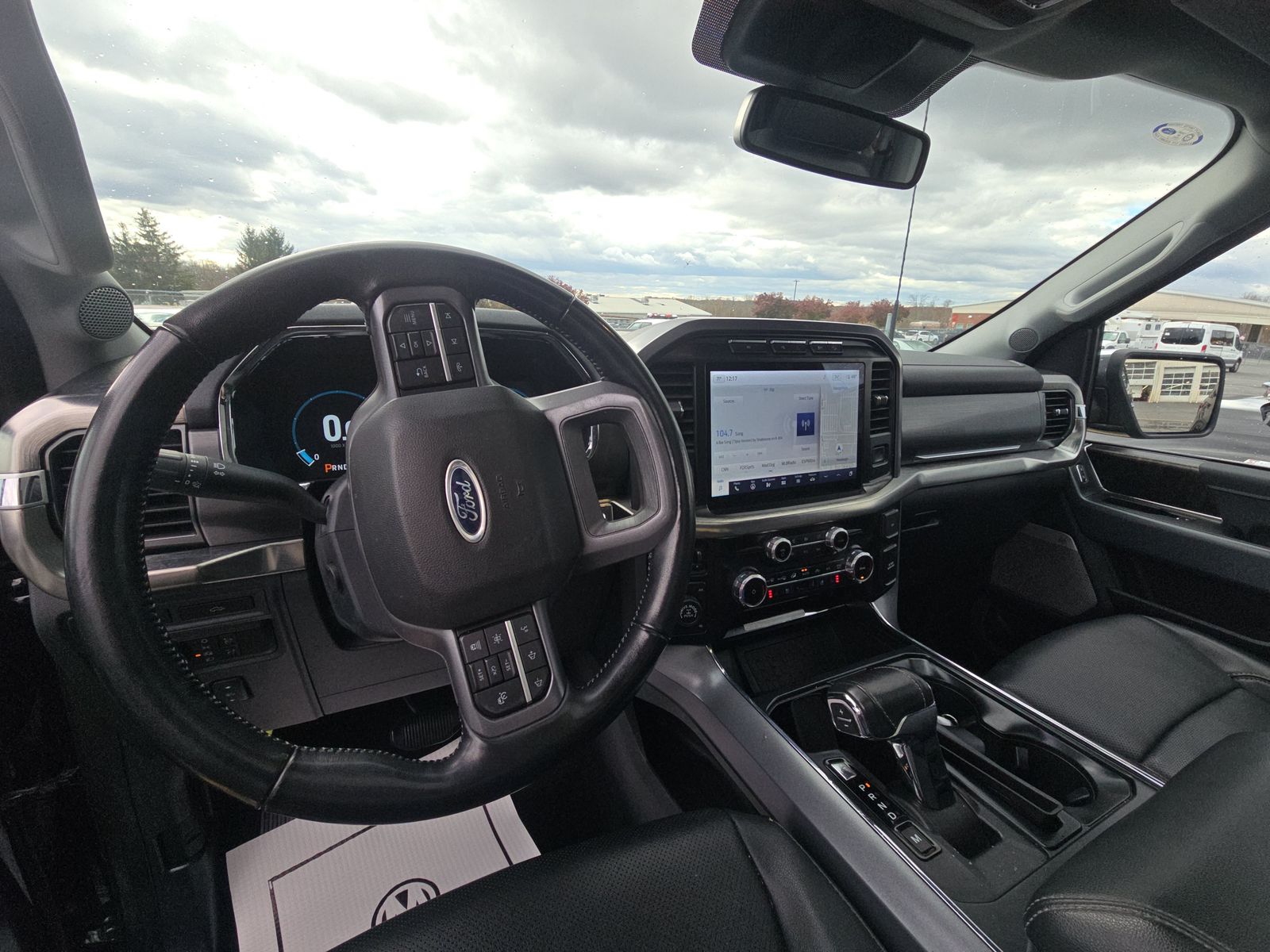 2023 Ford F-150 Lariat AWD