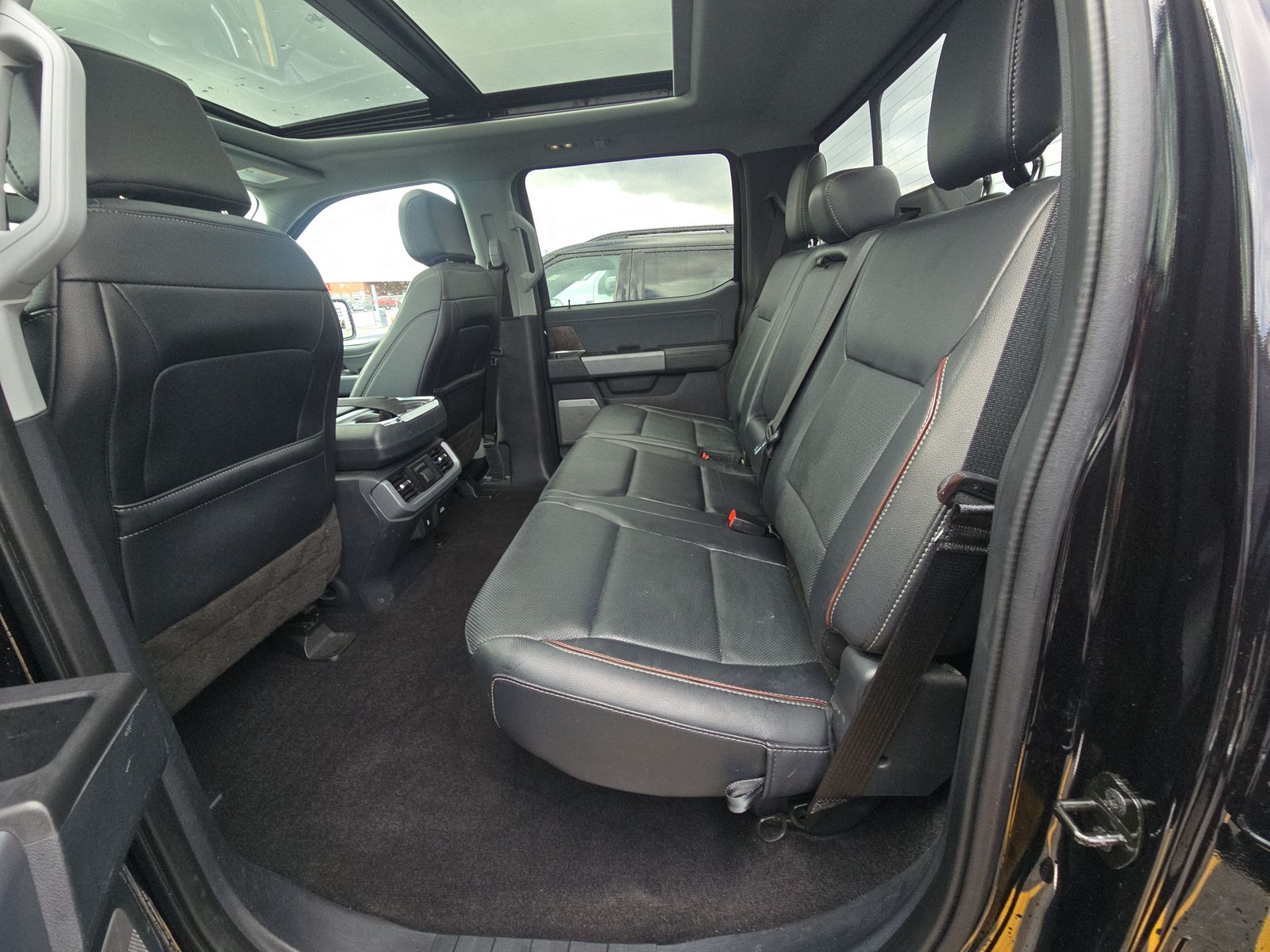 2023 Ford F-150 Lariat AWD