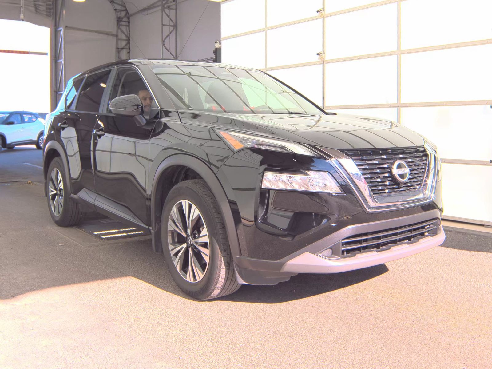 2023 Nissan Rogue SV AWD