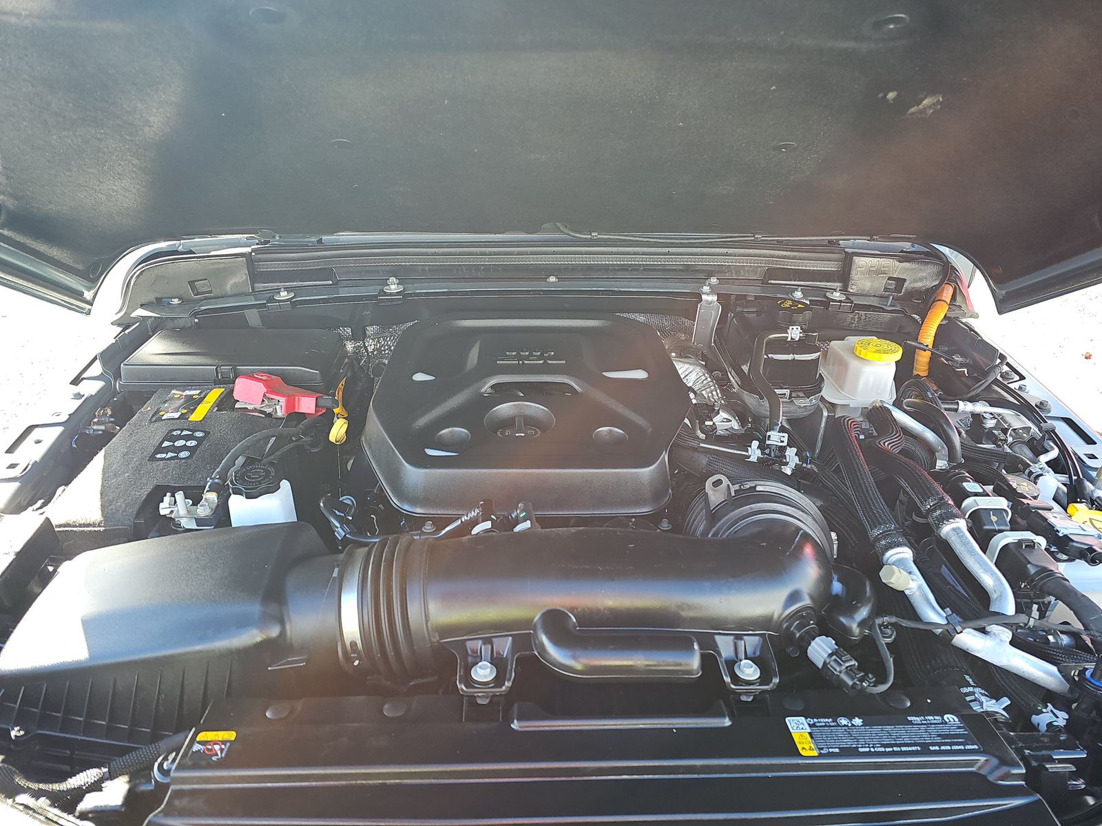 2025 Jeep Wrangler 4xe Sahara AWD