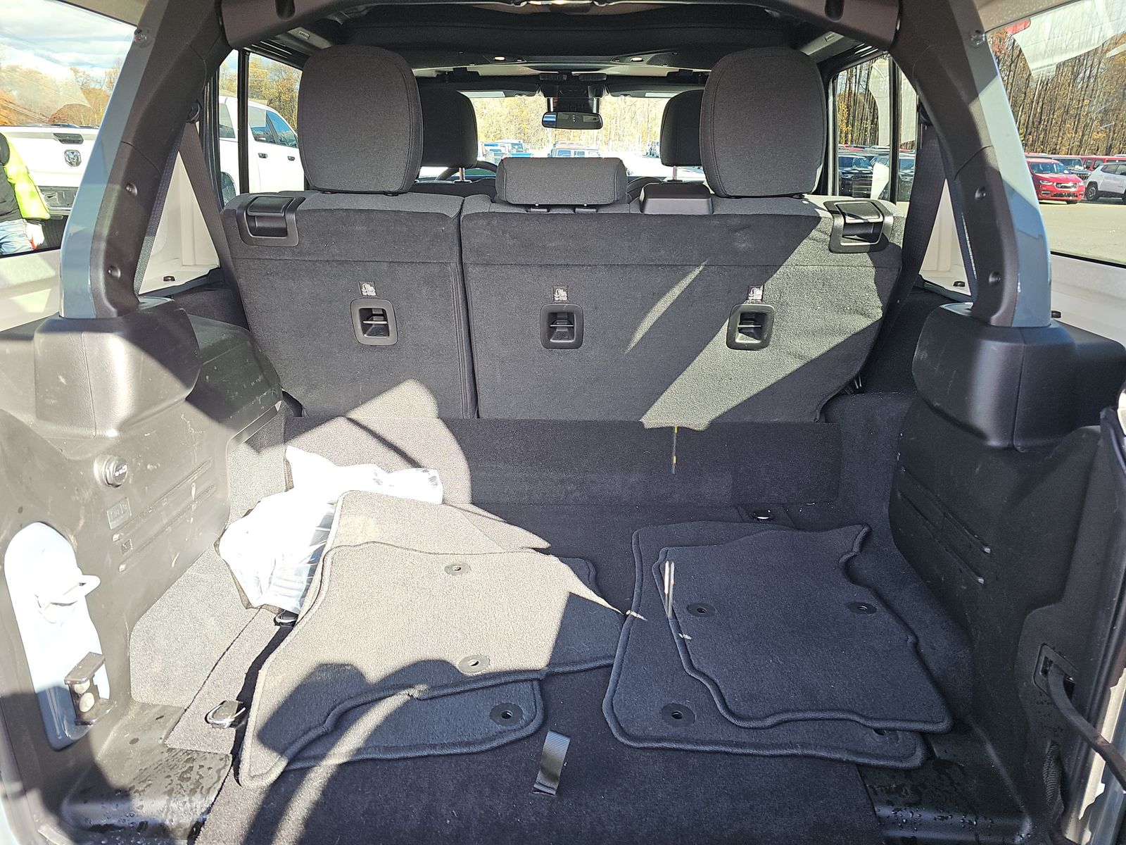 2025 Jeep Wrangler 4xe Sahara AWD