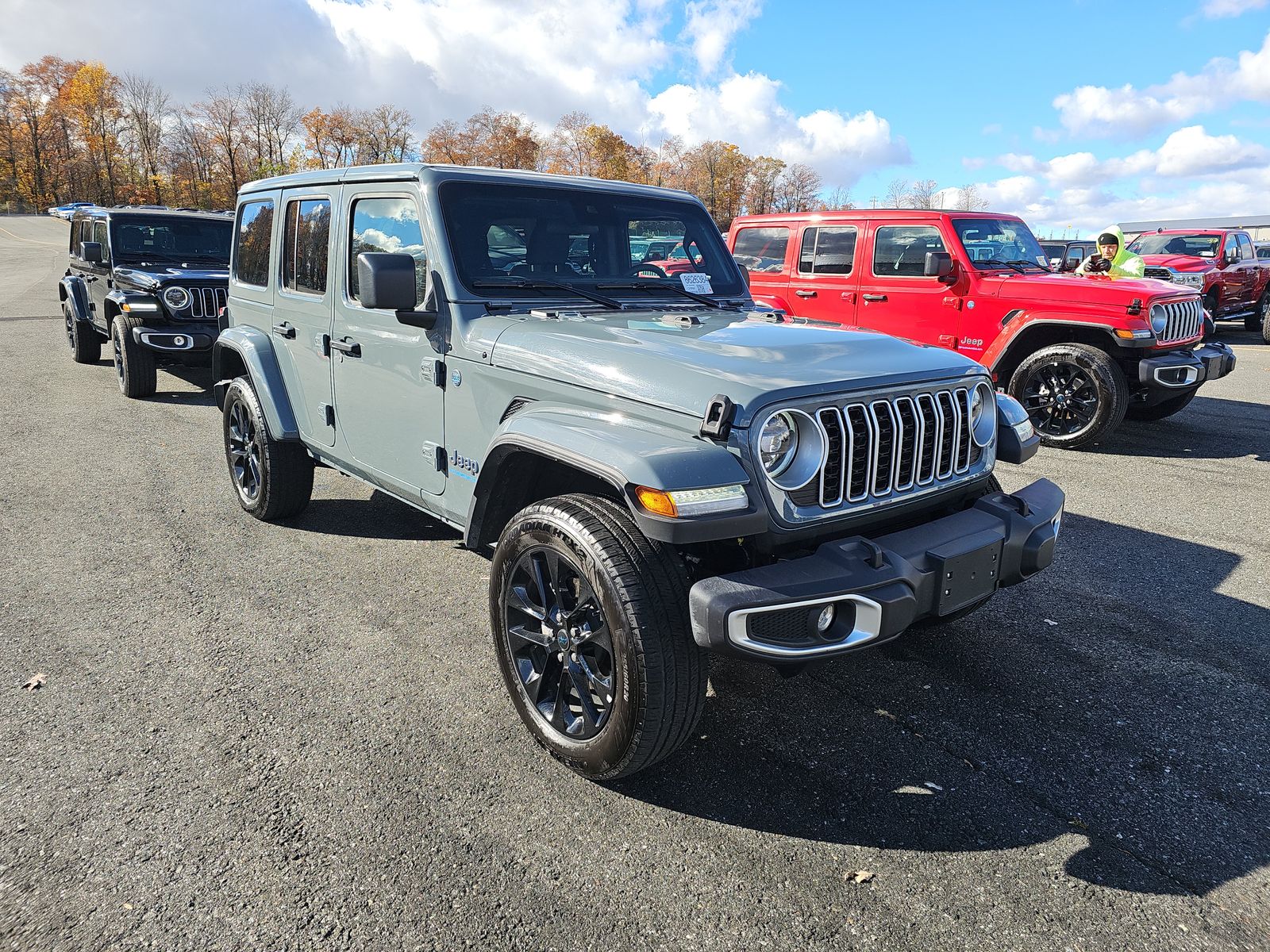 2025 Jeep Wrangler 4xe Sahara AWD