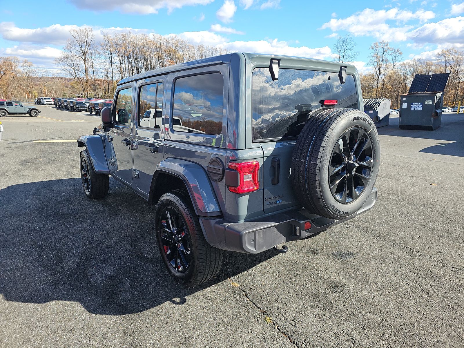 2025 Jeep Wrangler 4xe Sahara AWD
