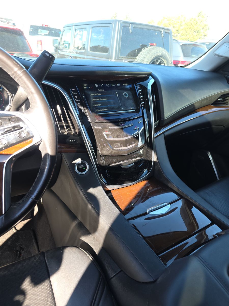 2020 Cadillac Escalade ESV Premium Luxury AWD