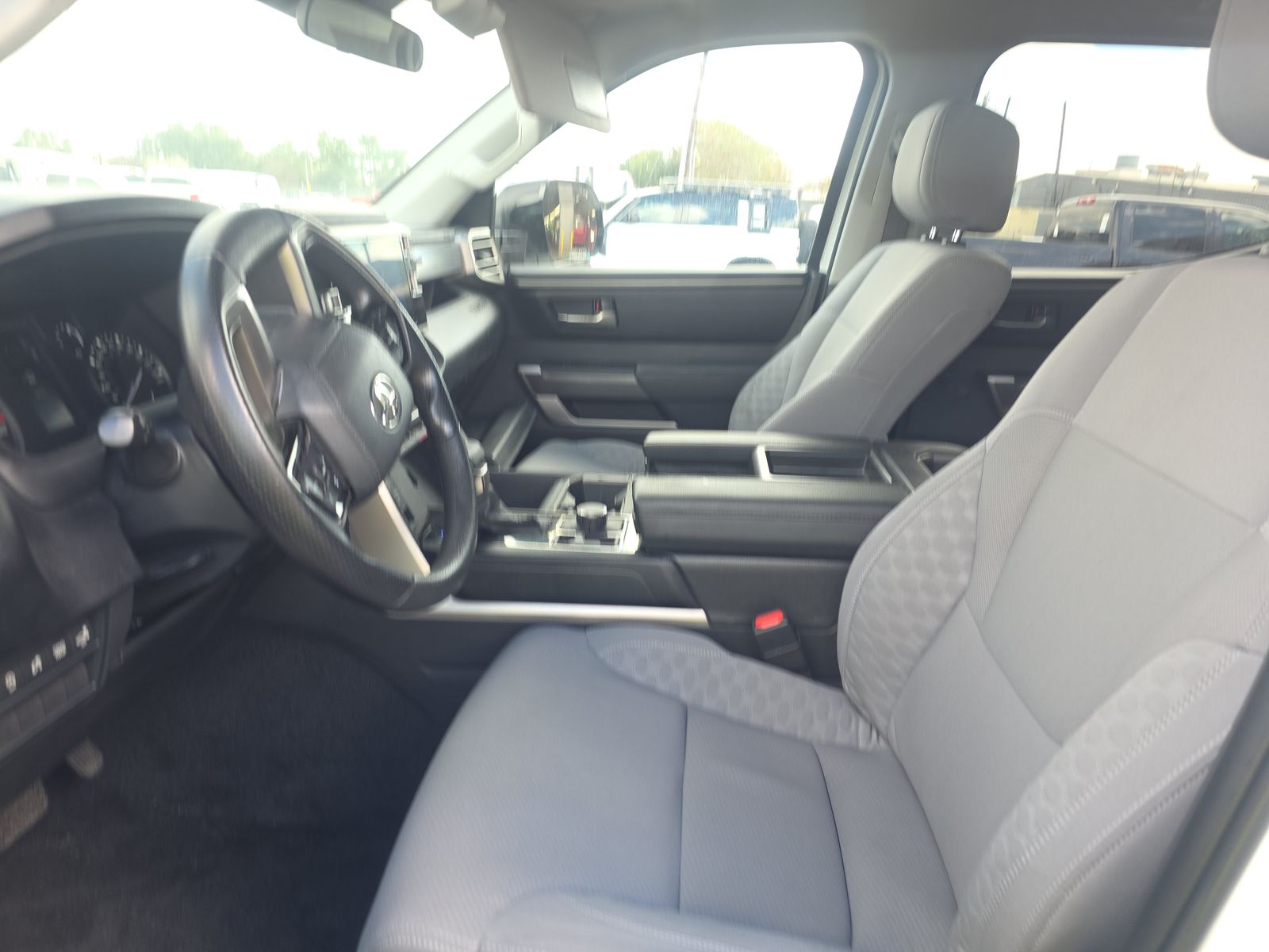 2022 Toyota Tundra SR5 AWD