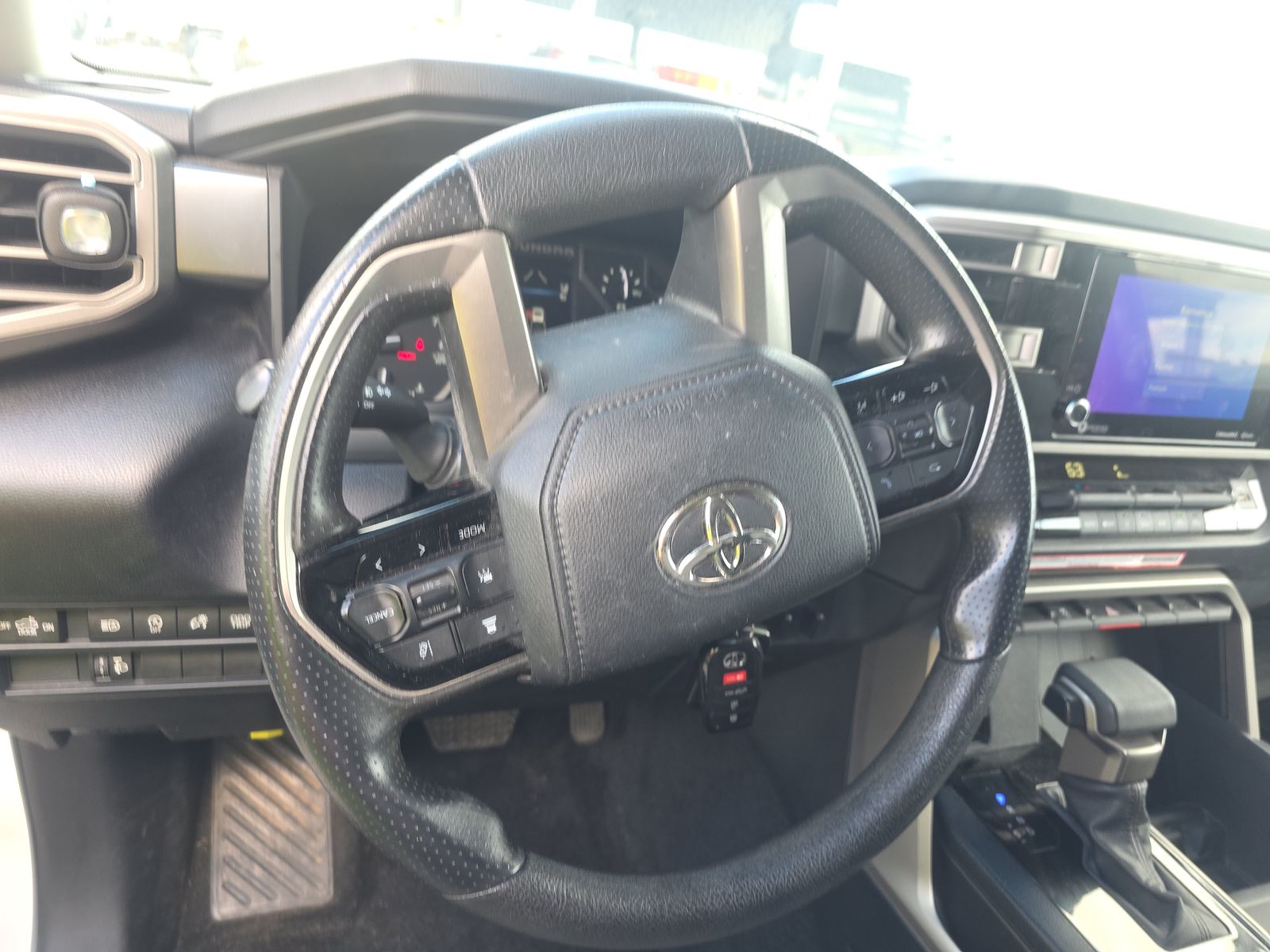 2022 Toyota Tundra SR5 AWD