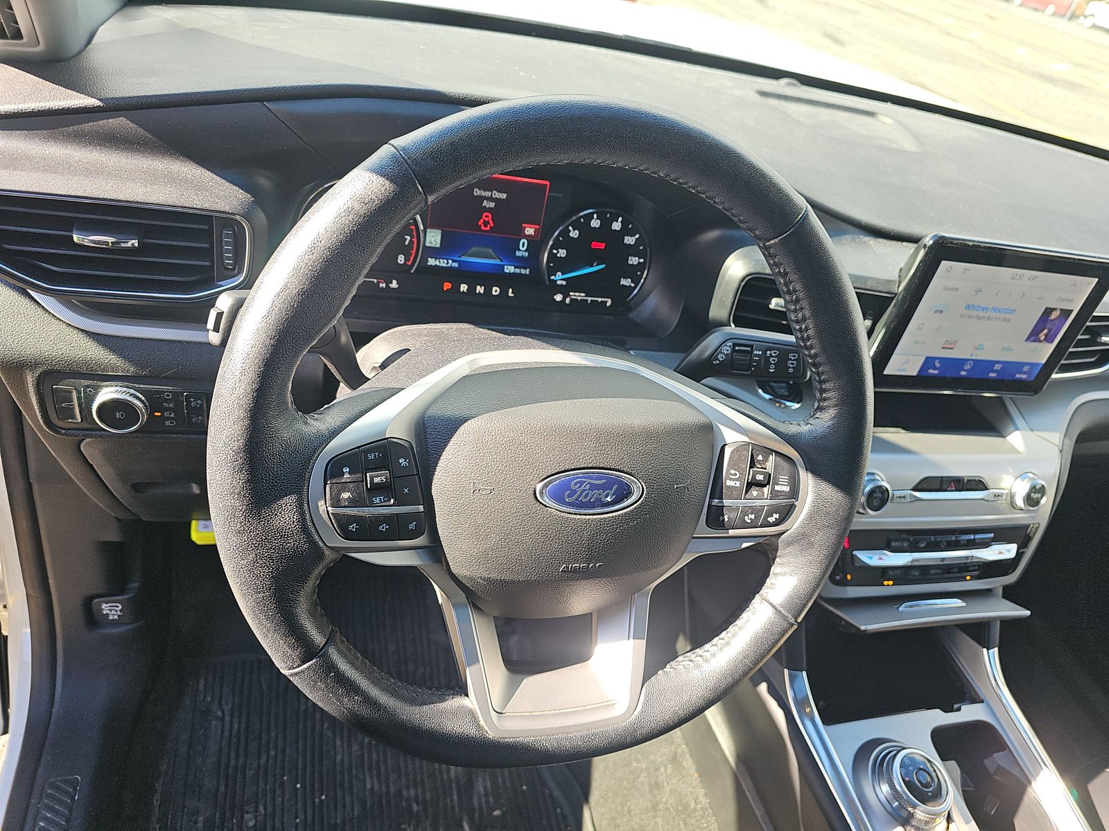 2022 Ford Explorer XLT AWD