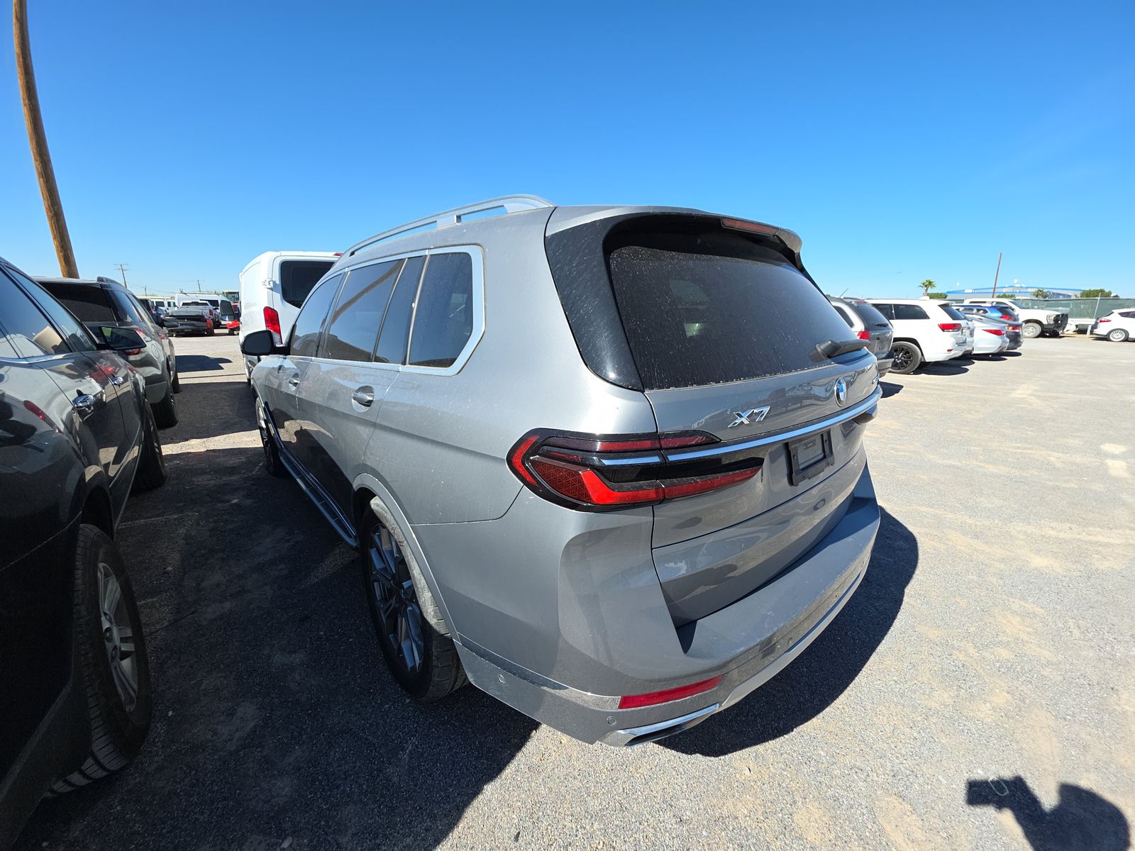 2024 BMW X7 xDrive40i AWD