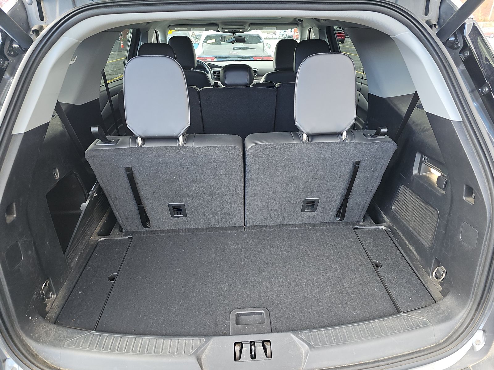 2022 Ford Explorer XLT AWD