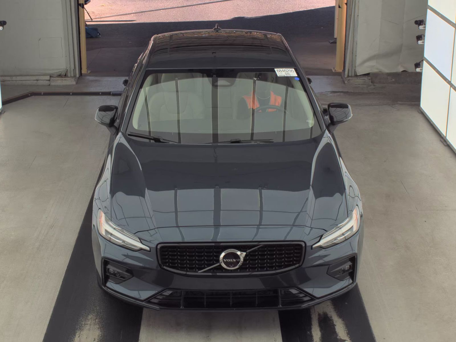 2024 Volvo S60 B5 Plus AWD