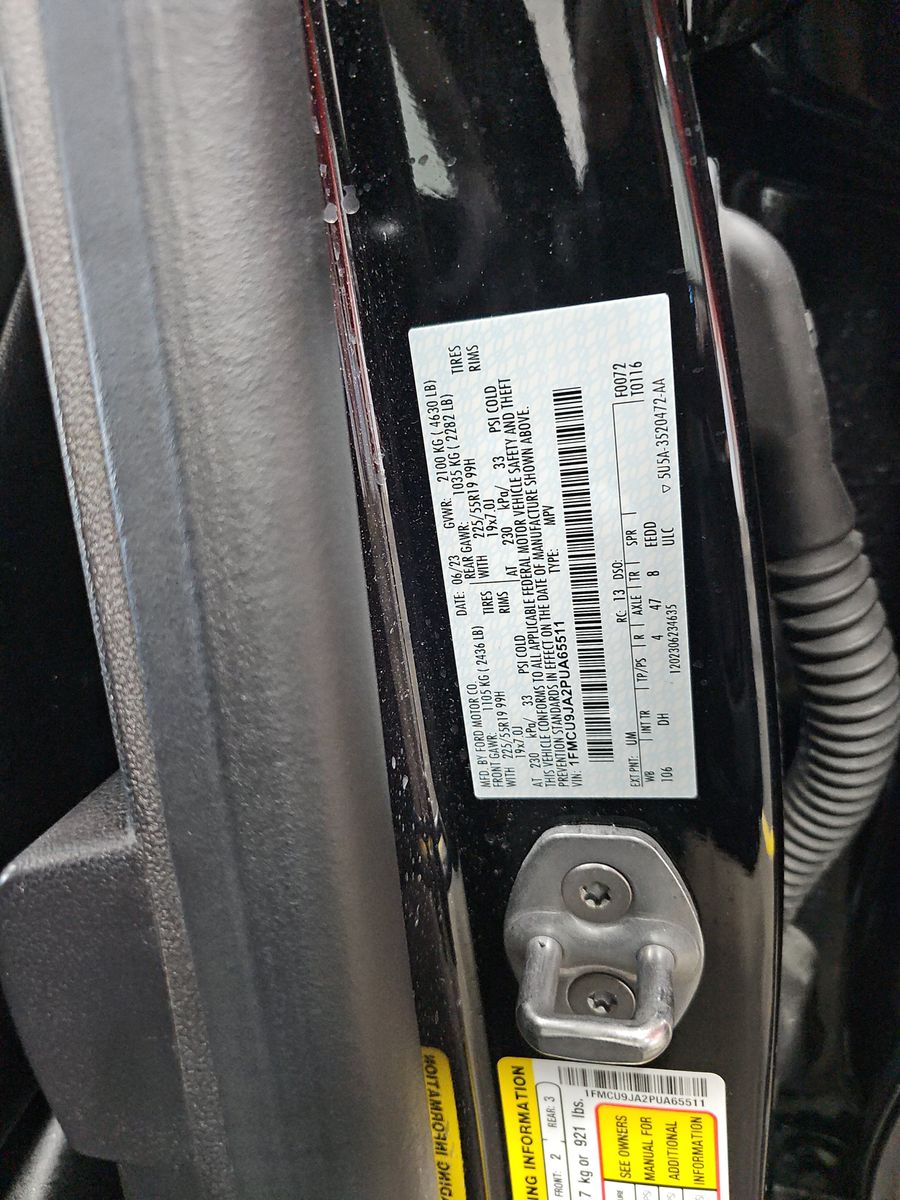 2023 Ford Escape Platinum AWD