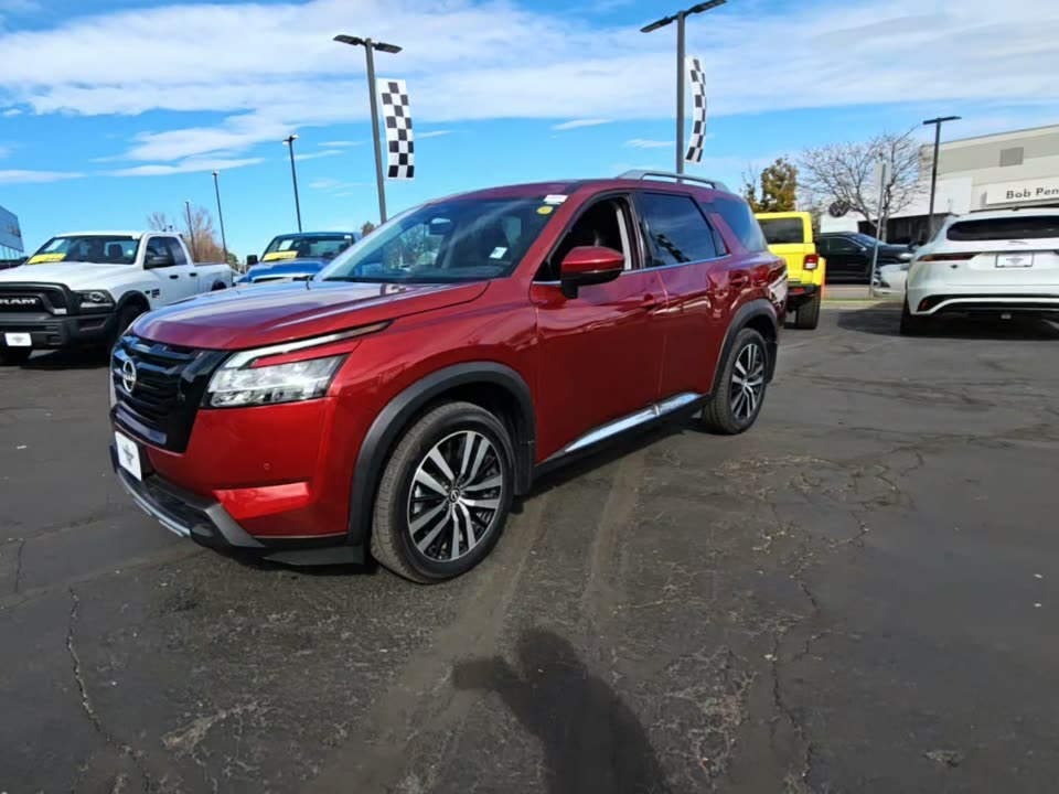 2024 Nissan Pathfinder Platinum AWD