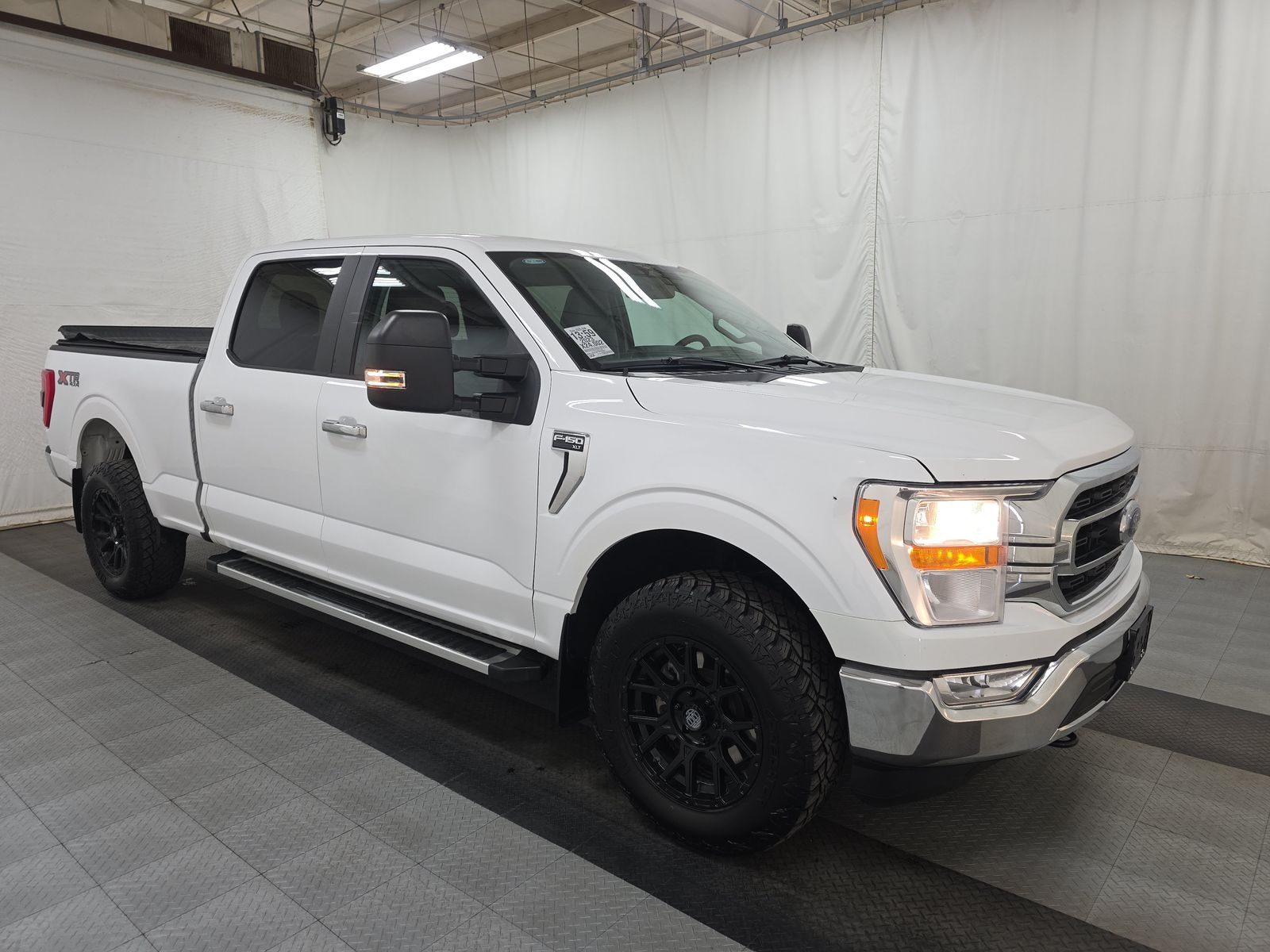 2023 Ford F-150 XLT AWD