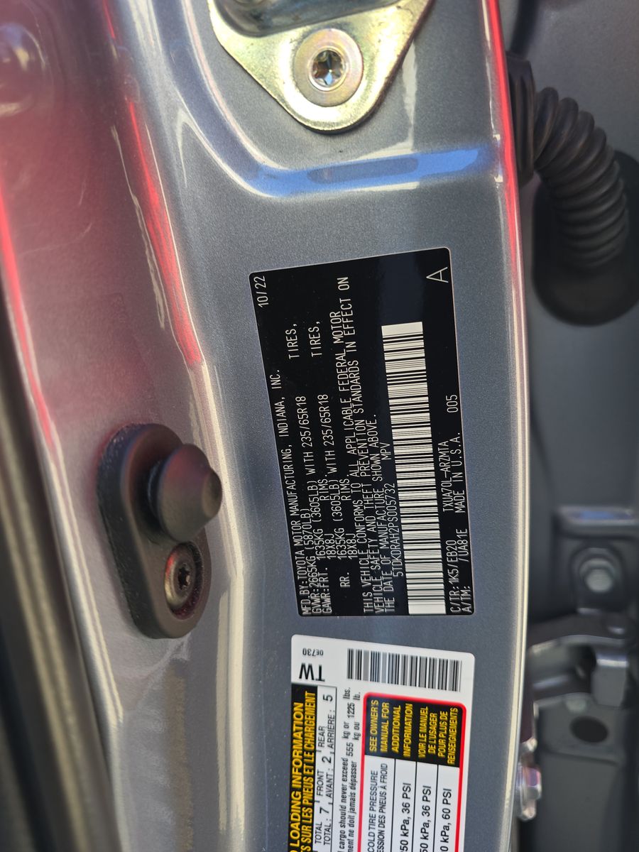 2023 Toyota Highlander XLE FWD