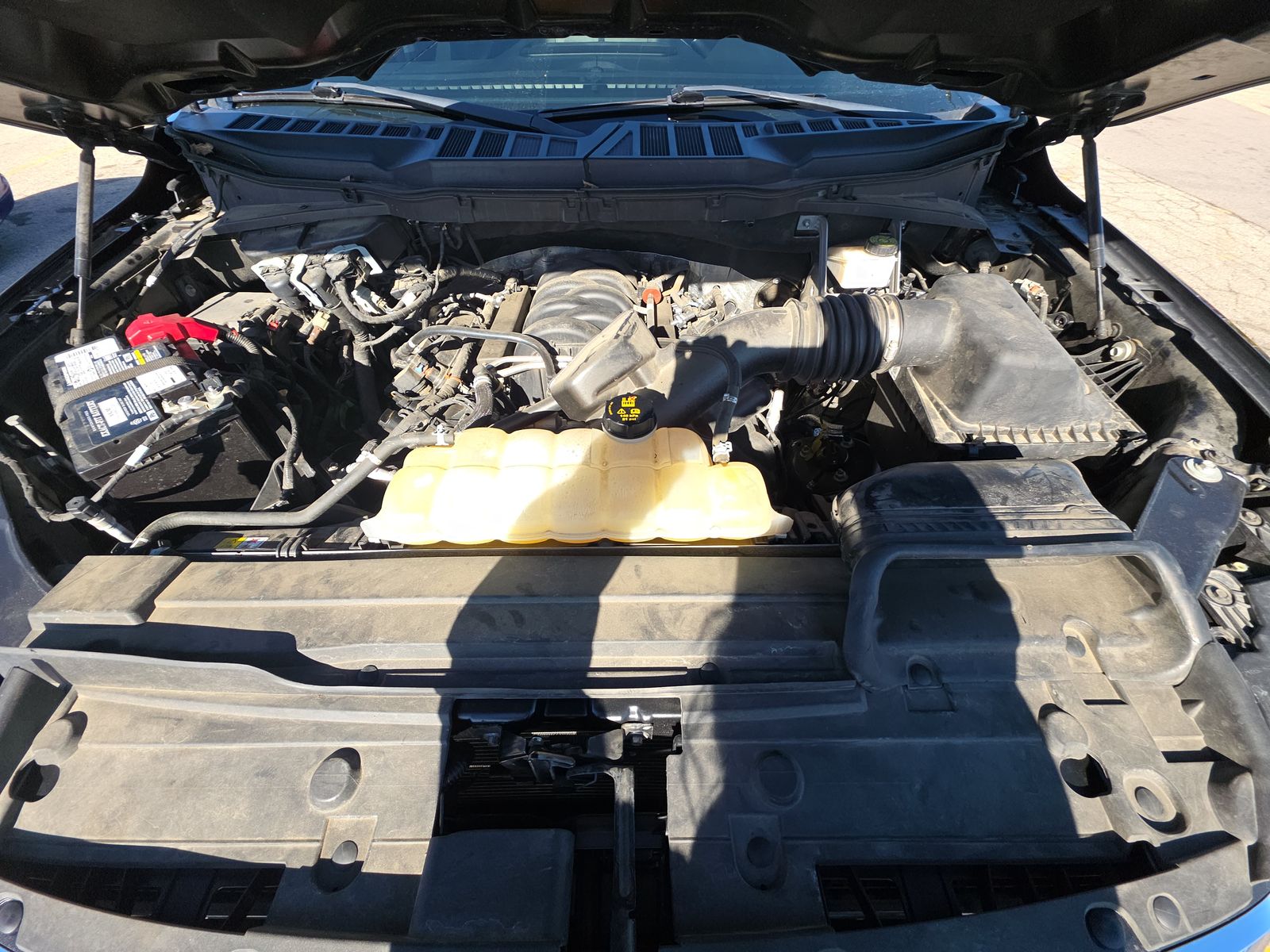 2022 Ford F-150 XLT AWD