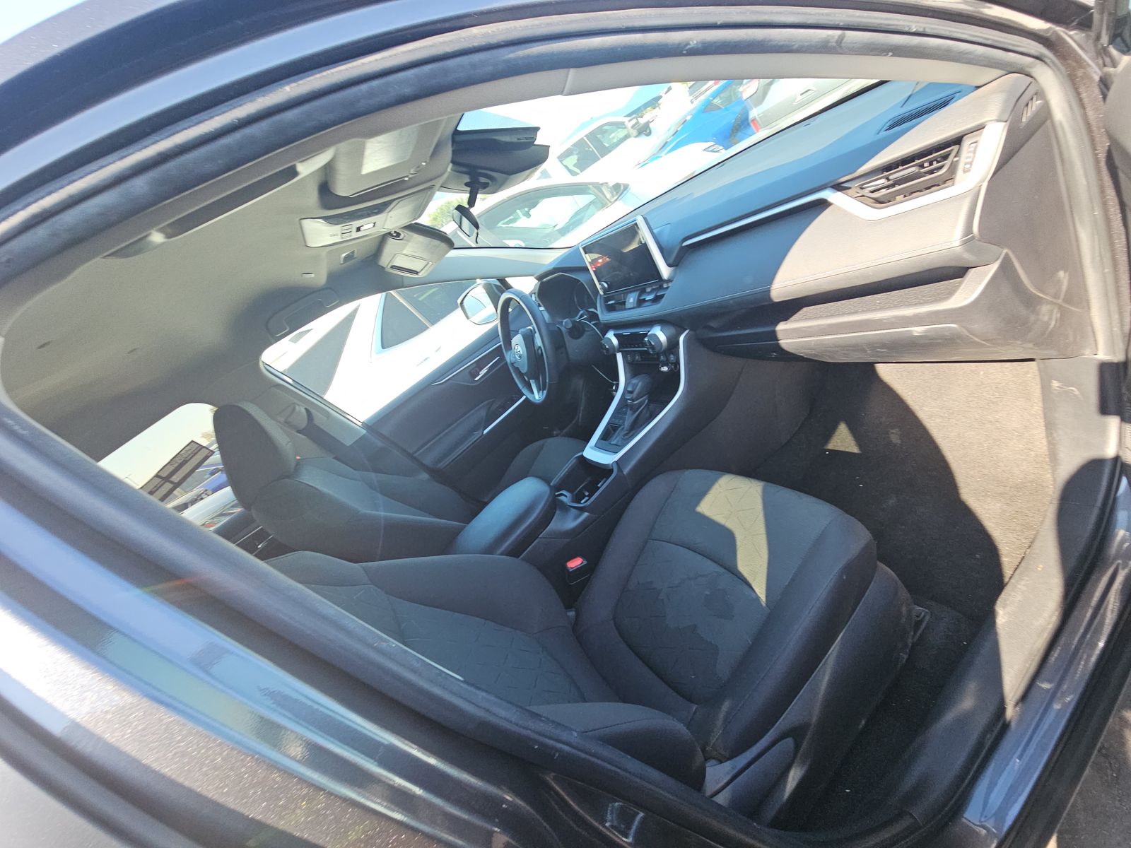 2024 Toyota RAV4 XLE AWD