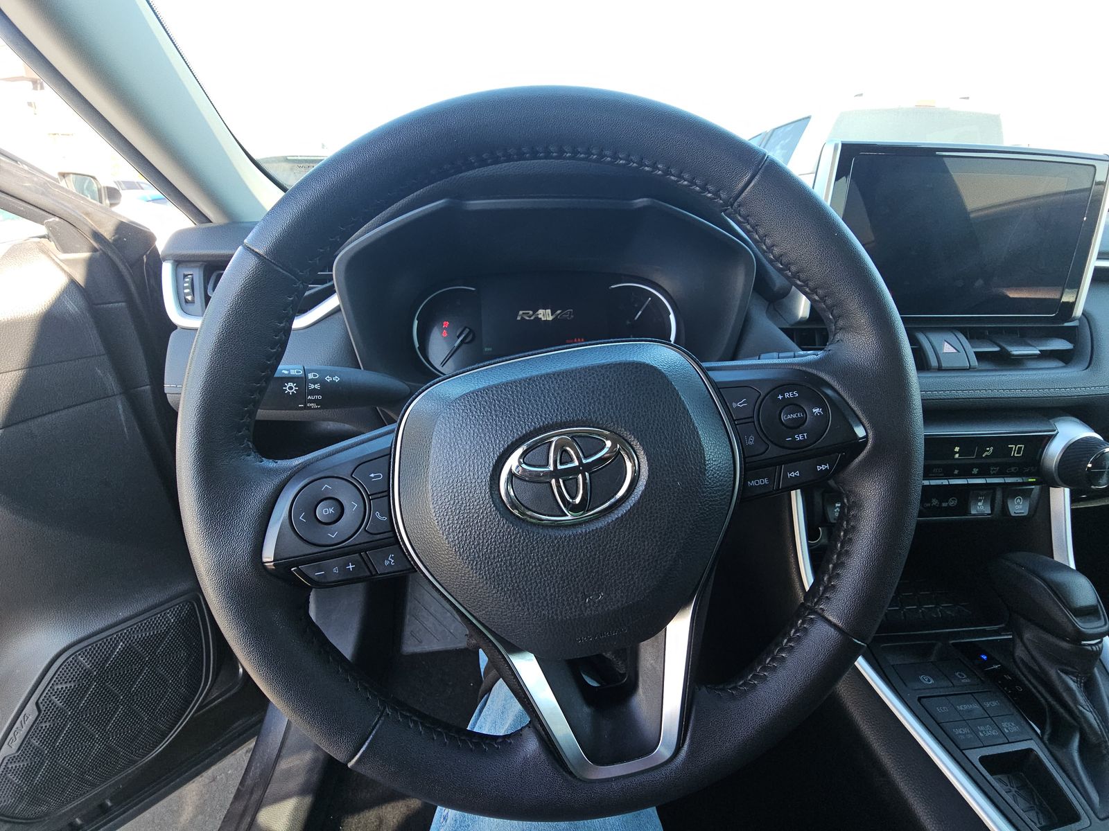2024 Toyota RAV4 XLE AWD