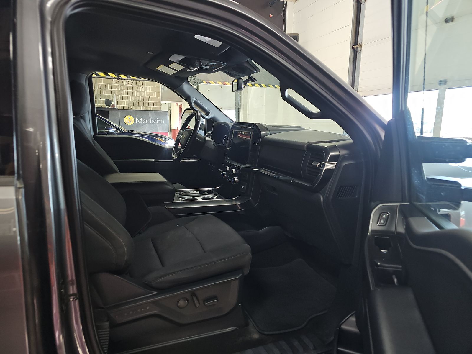 2022 Ford F-150 XLT AWD