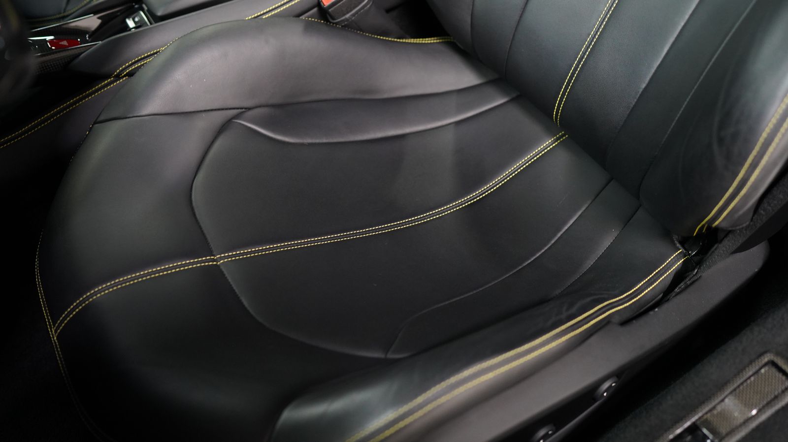 2020 Ferrari F8 Tributo RWD