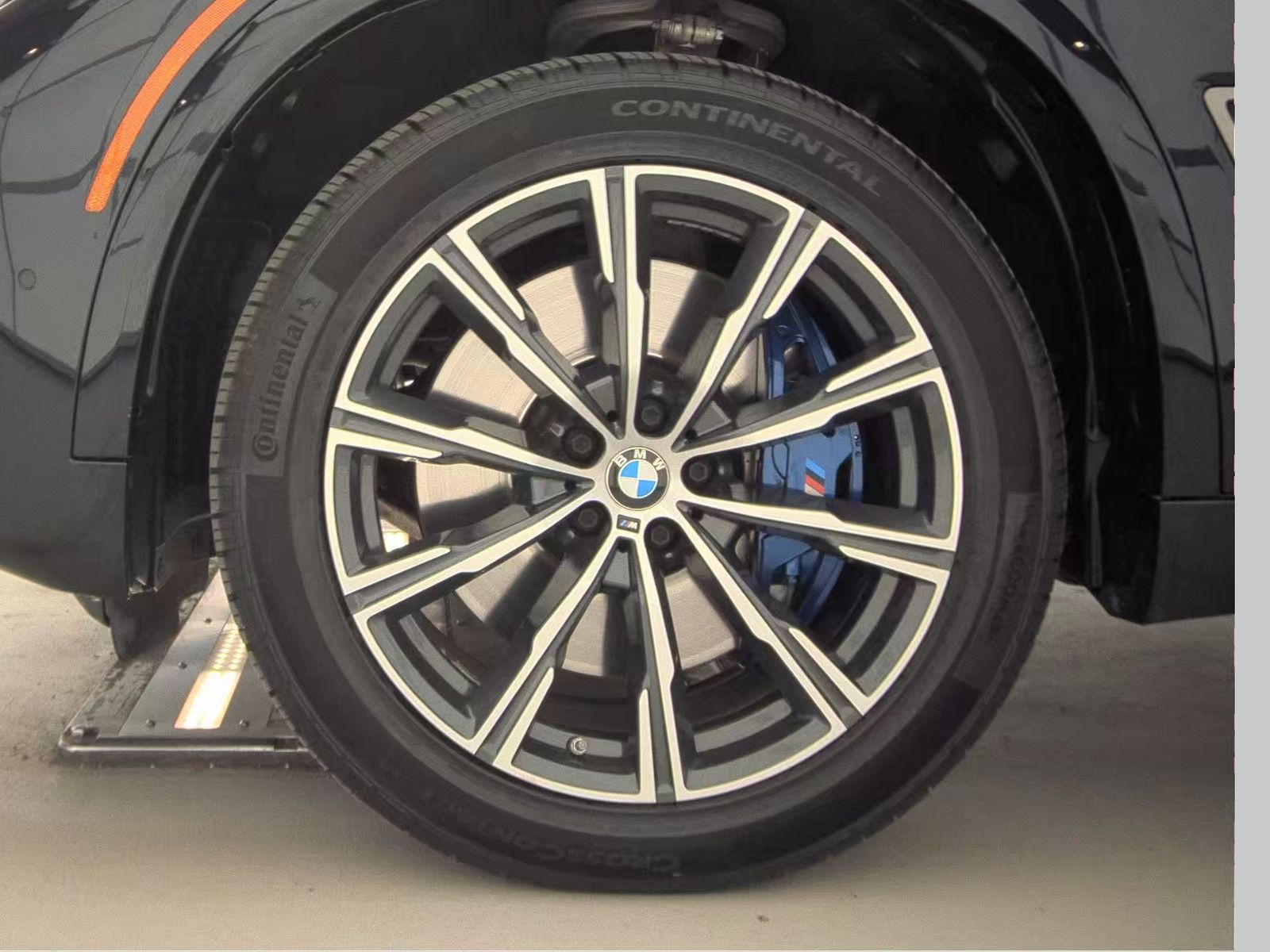 2020 BMW X5 M50i AWD