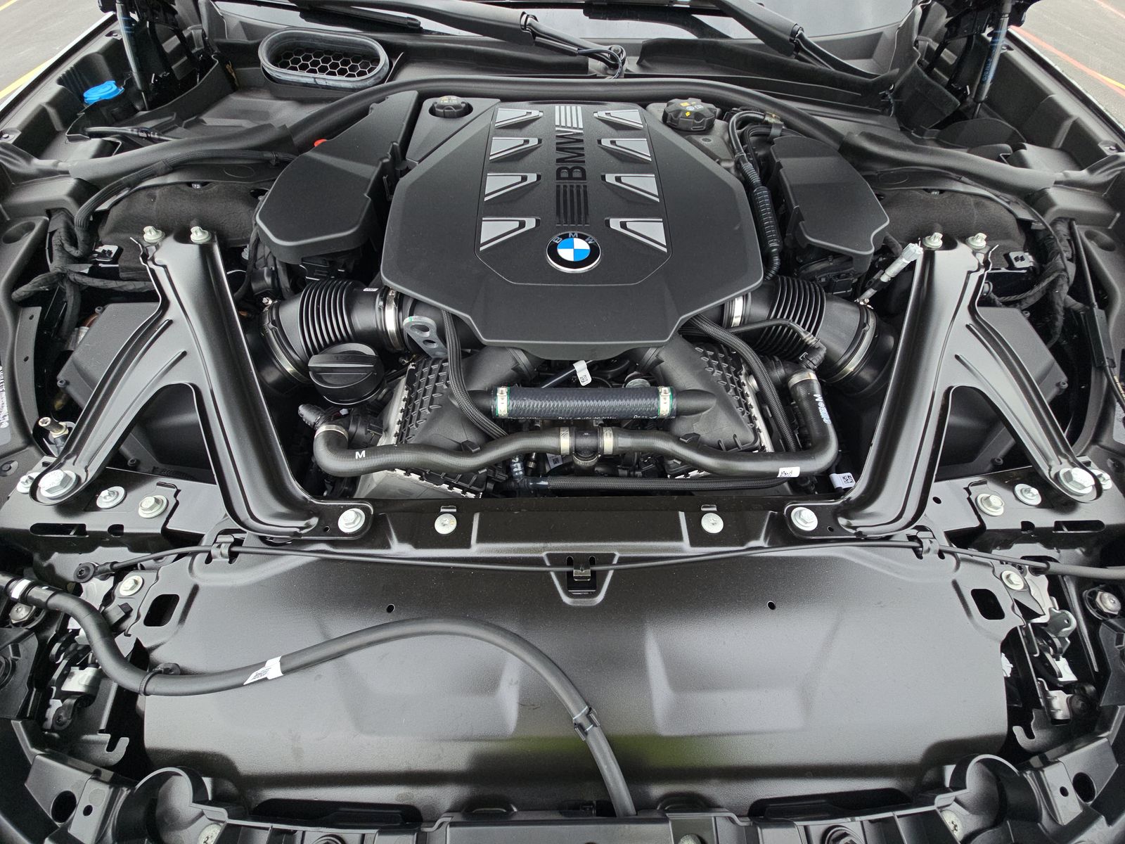 2024 BMW 7 Series 760i xDrive AWD