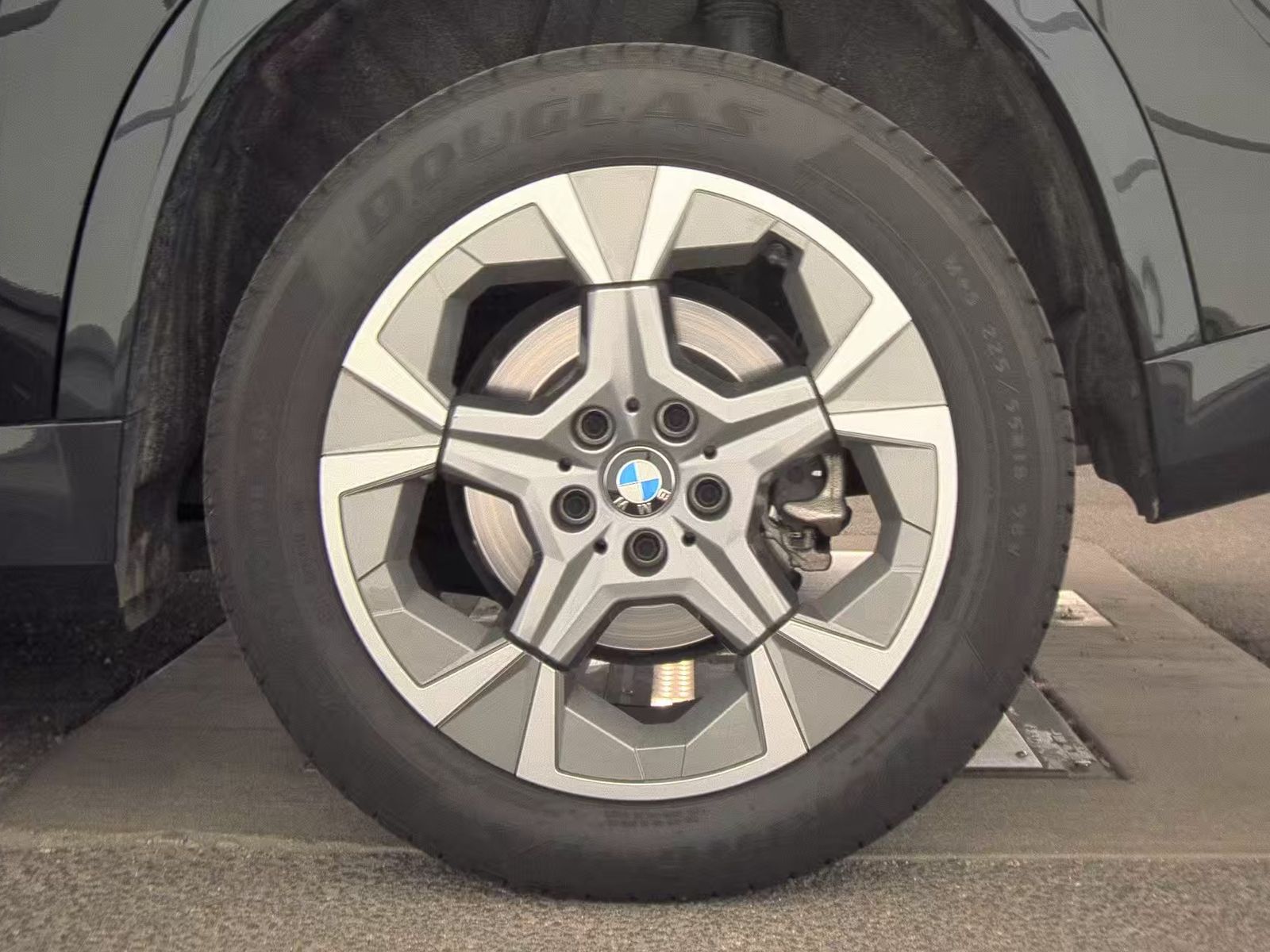 2025 BMW X1 xDrive28i AWD