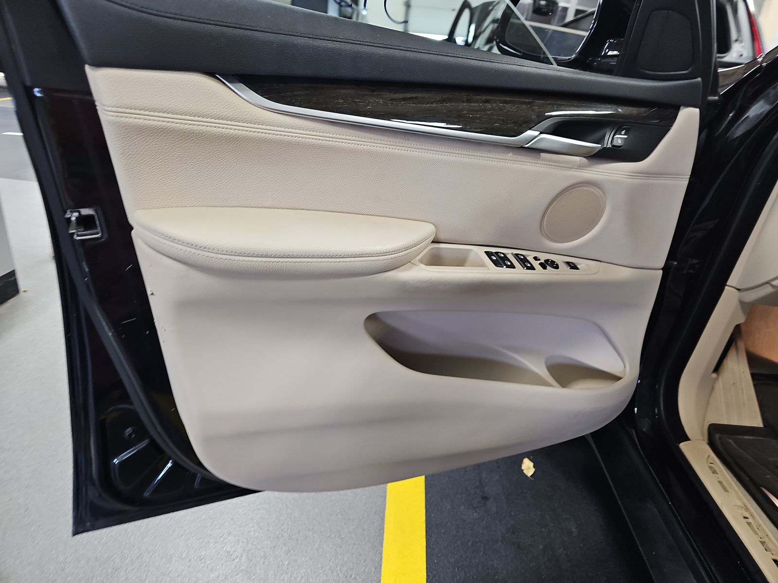 2017 BMW X6 xDrive35i AWD