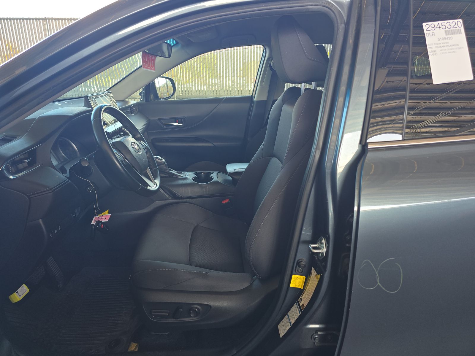 2022 Toyota Venza LE AWD