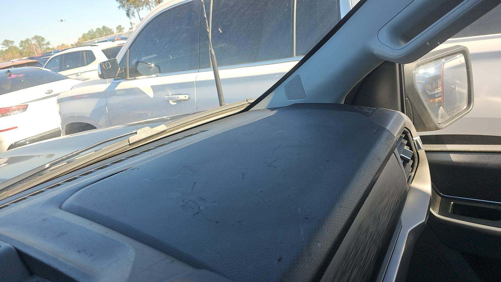 2025 Ford F-150 XLT RWD