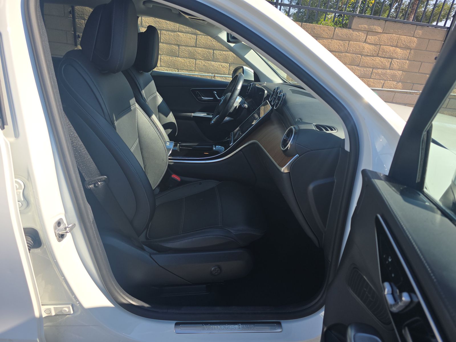 2024 Mercedes-Benz GLC GLC 300 RWD