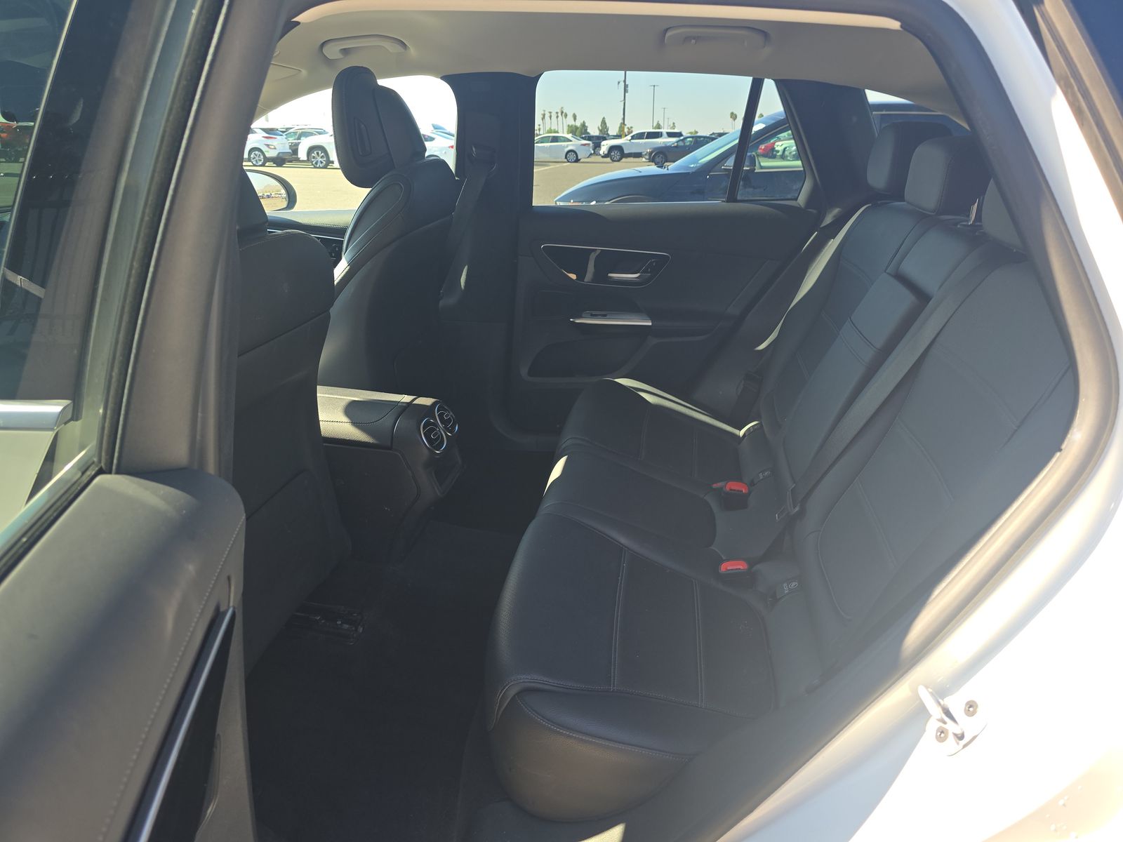 2024 Mercedes-Benz GLC GLC 300 RWD