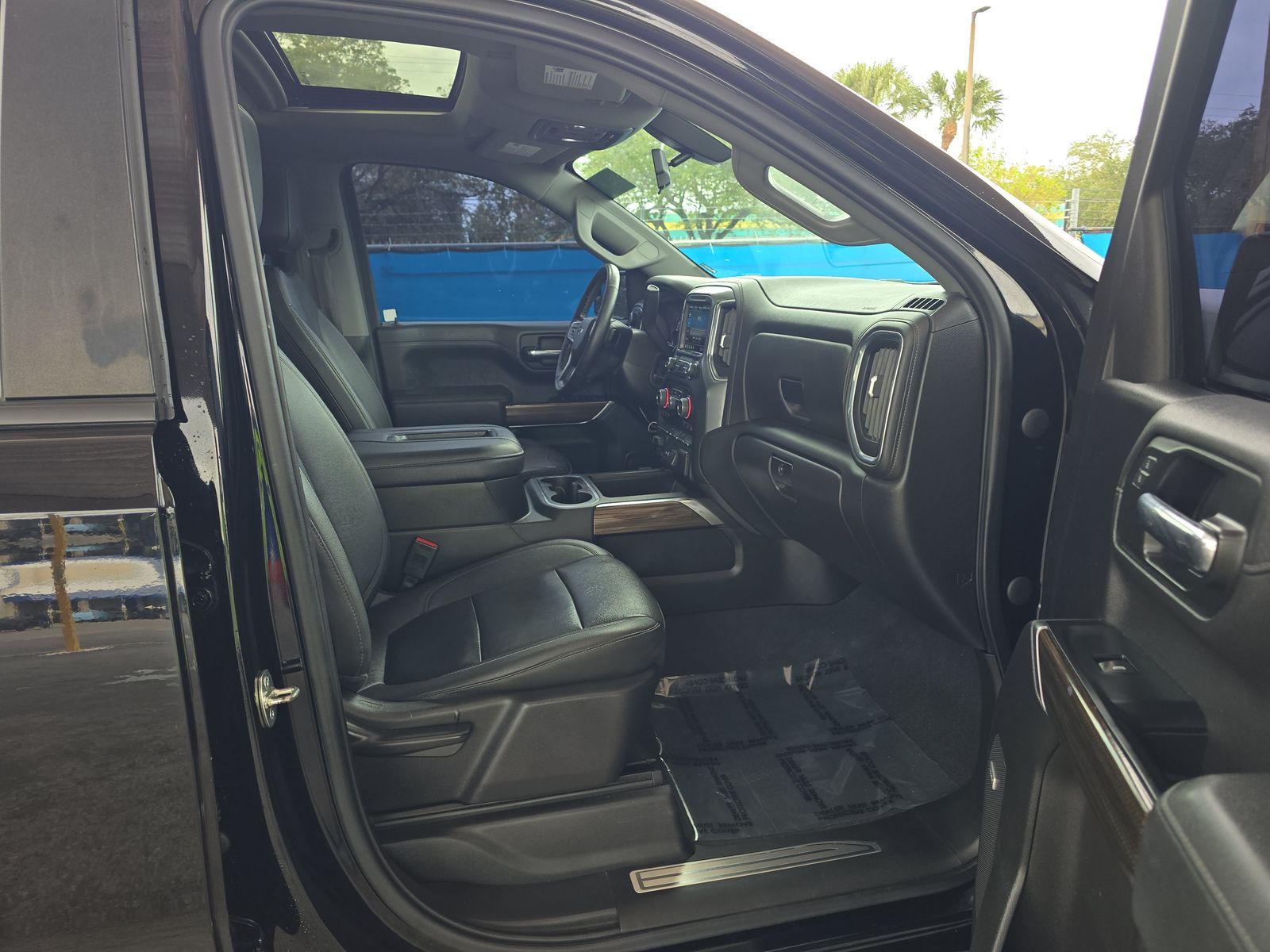 2022 Chevrolet Silverado 1500 RST AWD