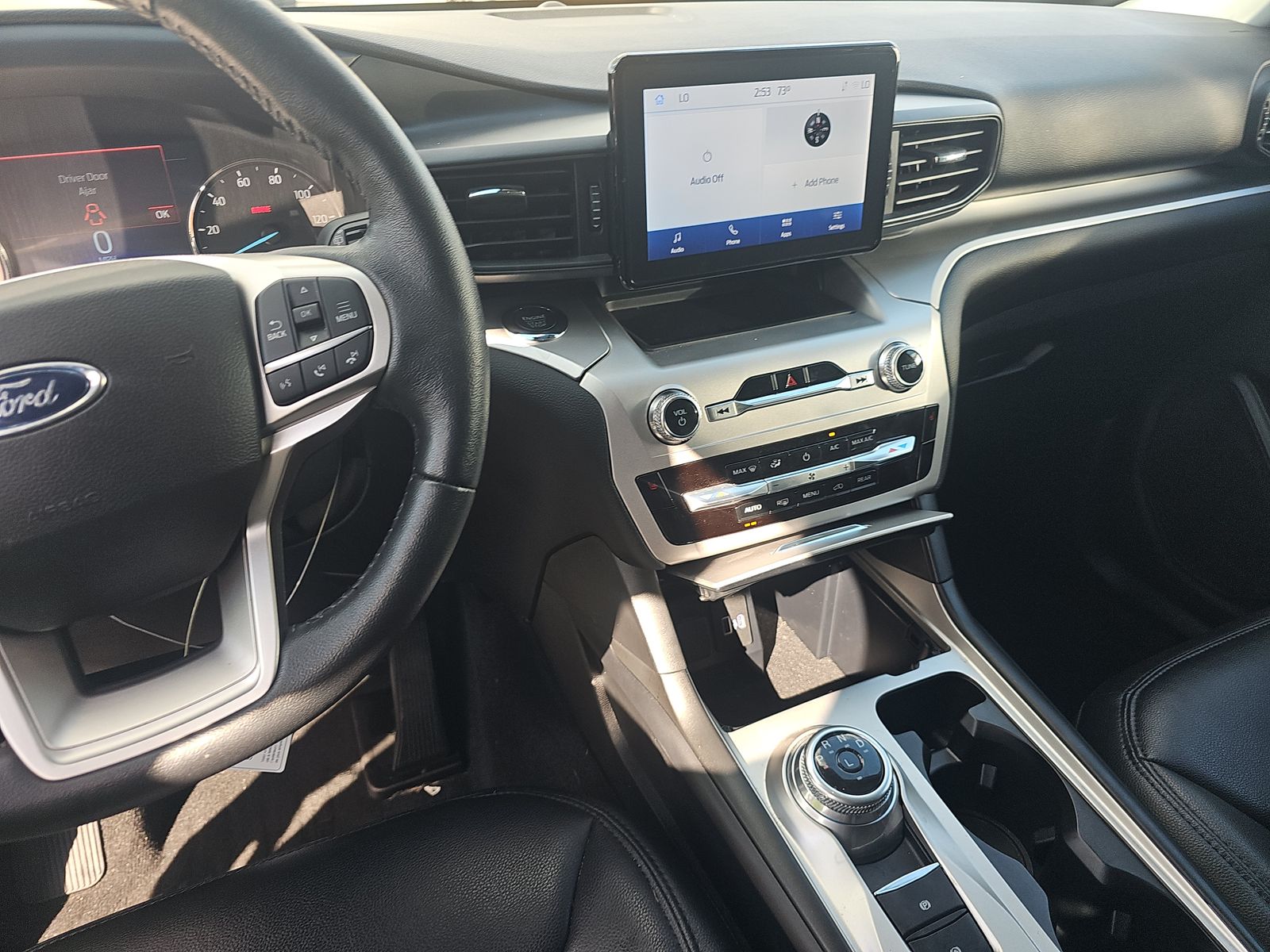 2022 Ford Explorer XLT RWD