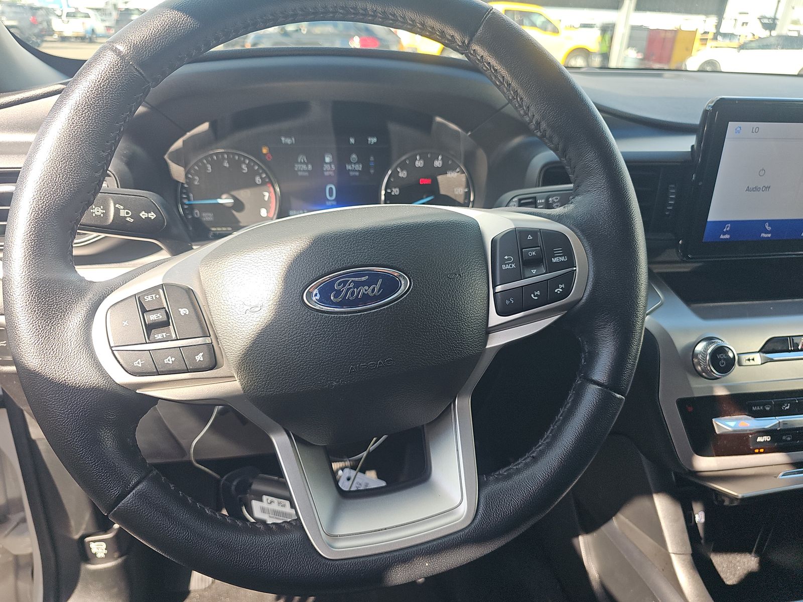 2022 Ford Explorer XLT RWD