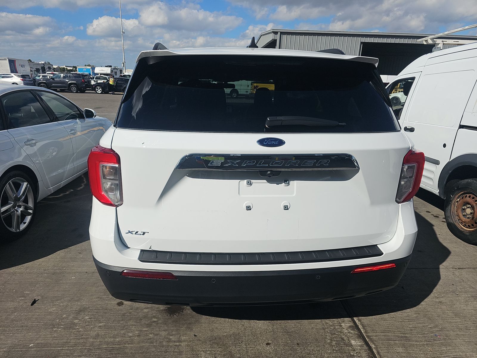 2022 Ford Explorer XLT RWD