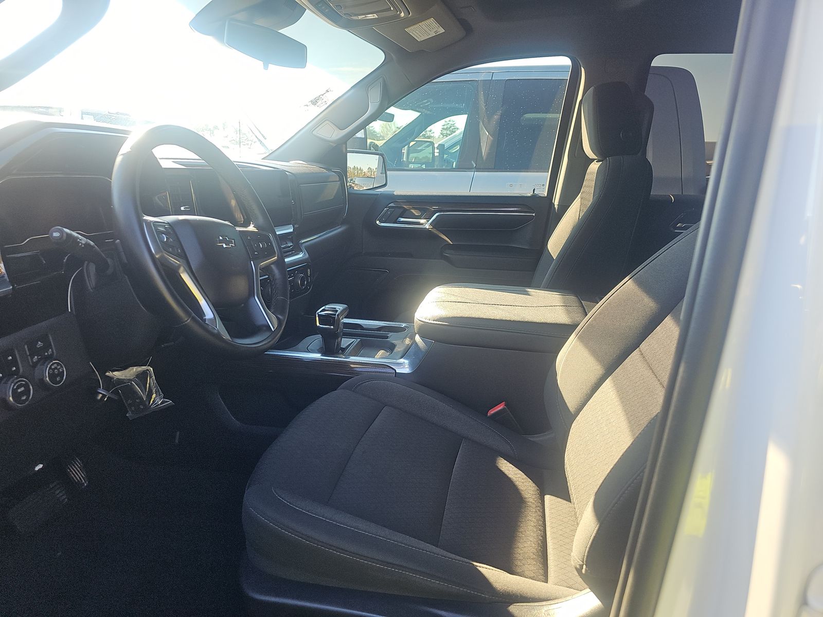 2023 Chevrolet Silverado 1500 LT Trail Boss AWD