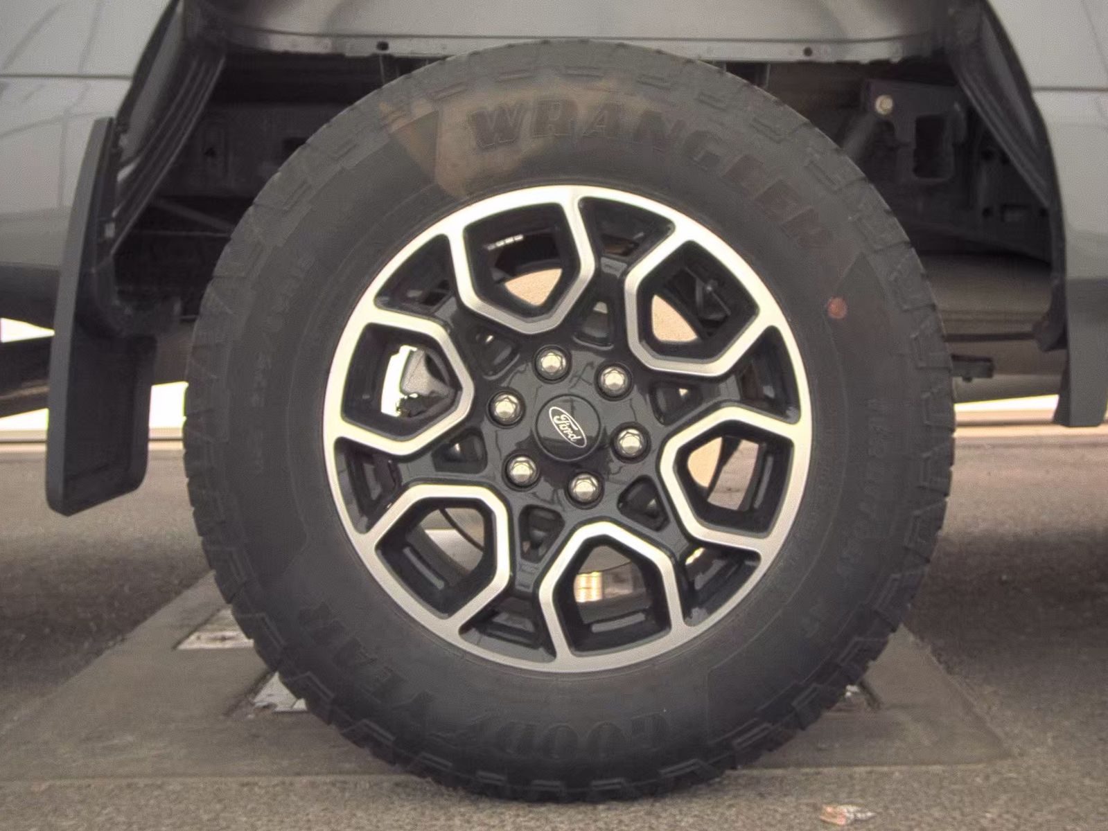 2022 Ford F-150 XLT AWD