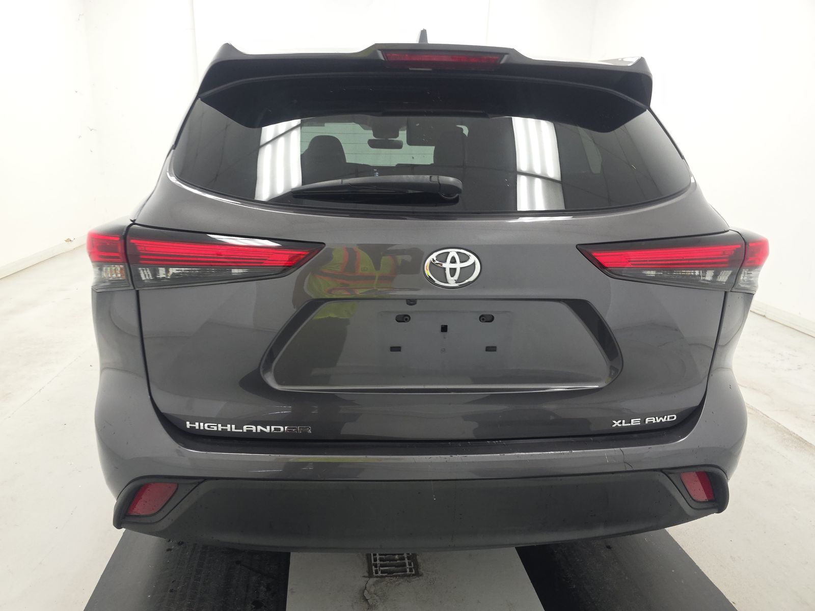2021 Toyota Highlander XLE AWD