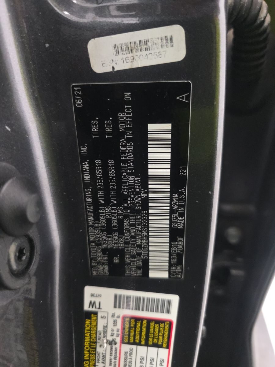 2021 Toyota Highlander XLE AWD