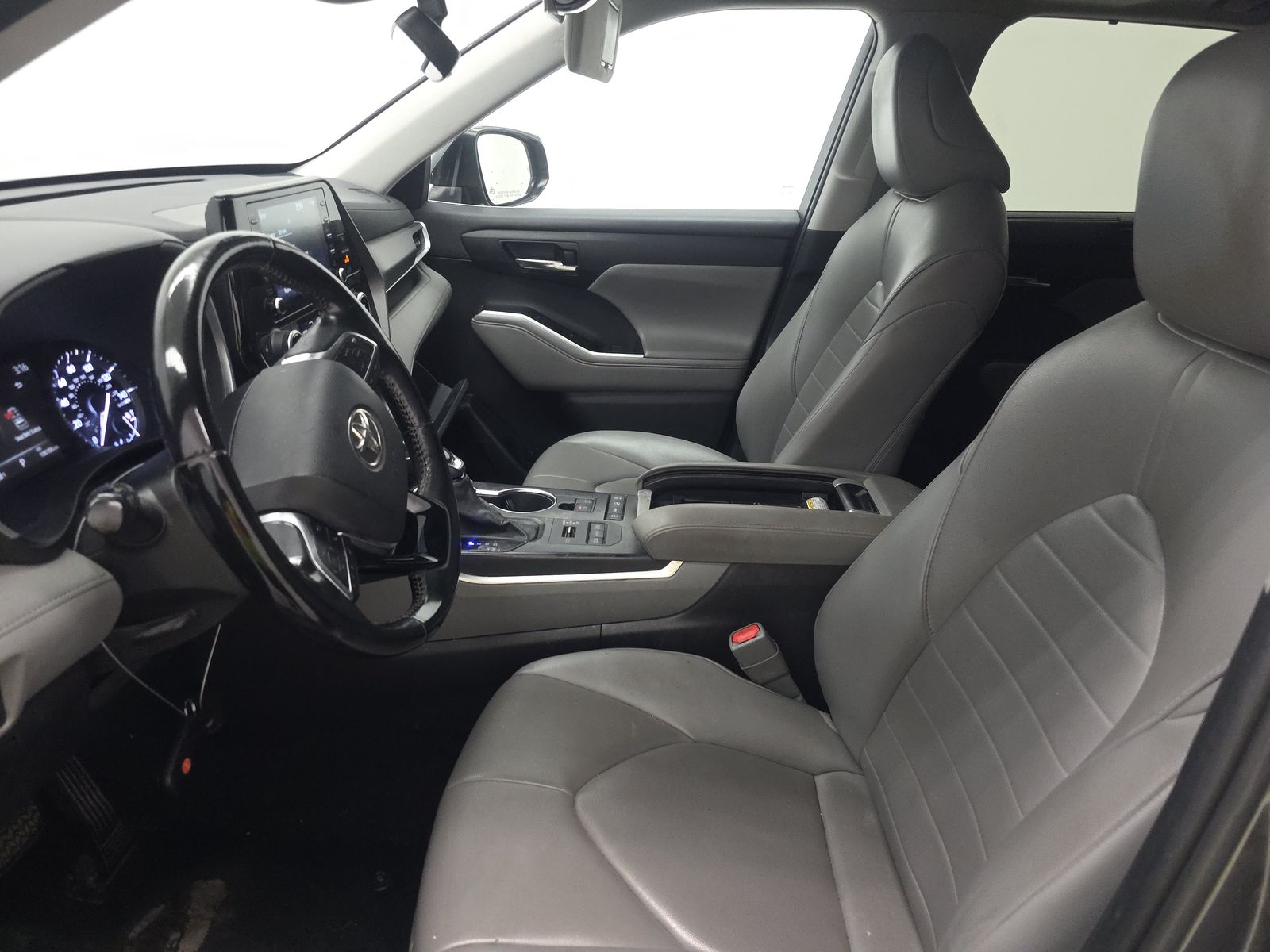 2021 Toyota Highlander XLE AWD