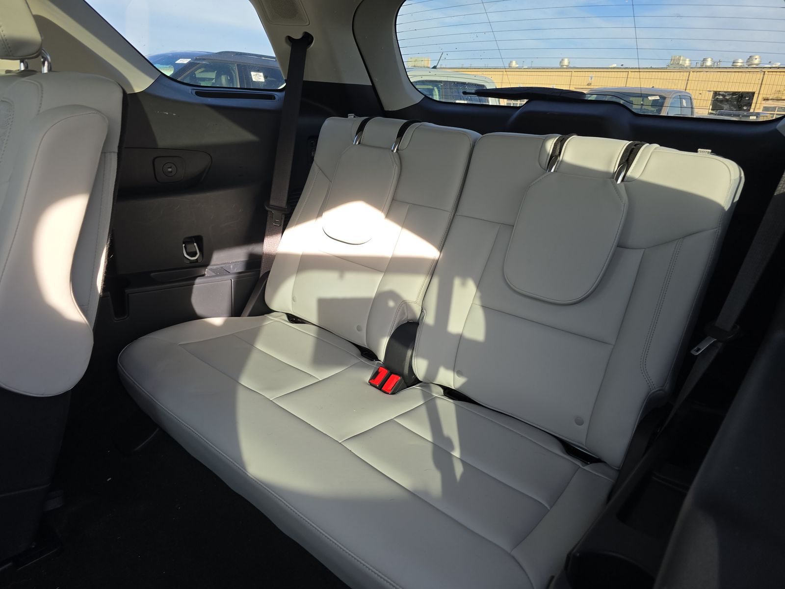 2025 Ford Explorer Platinum AWD