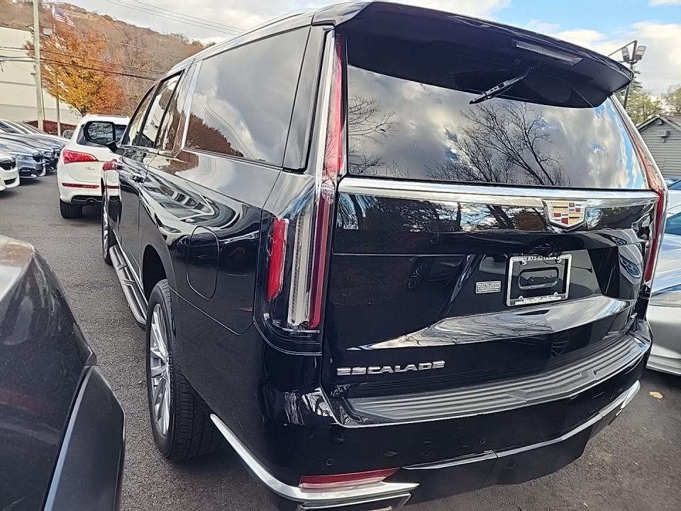 2023 Cadillac Escalade ESV Premium Luxury AWD