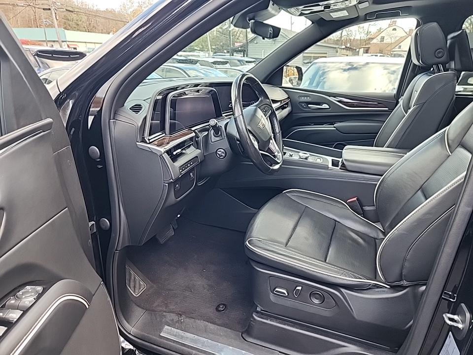 2023 Cadillac Escalade ESV Premium Luxury AWD