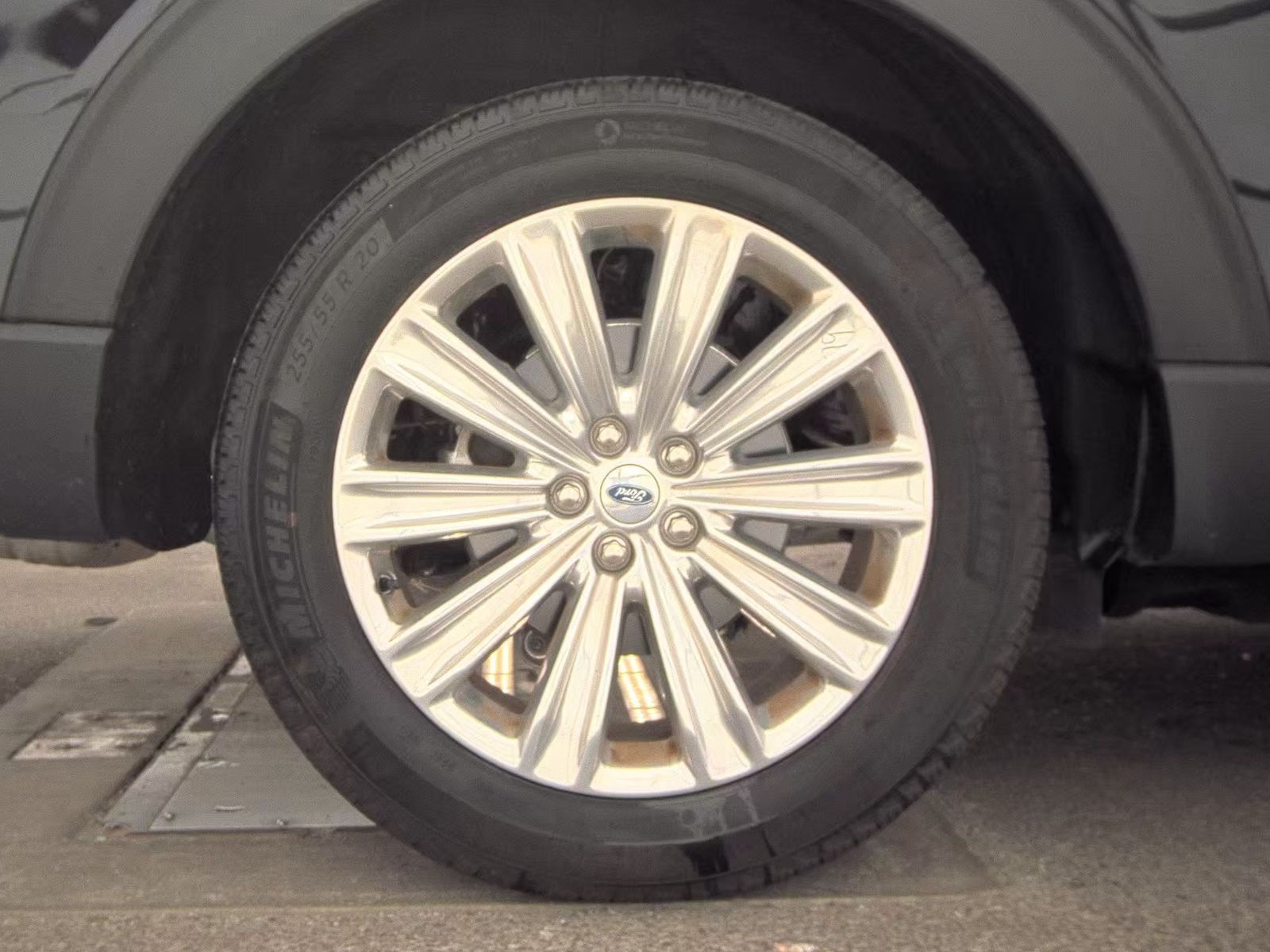 2025 Ford Explorer Platinum AWD