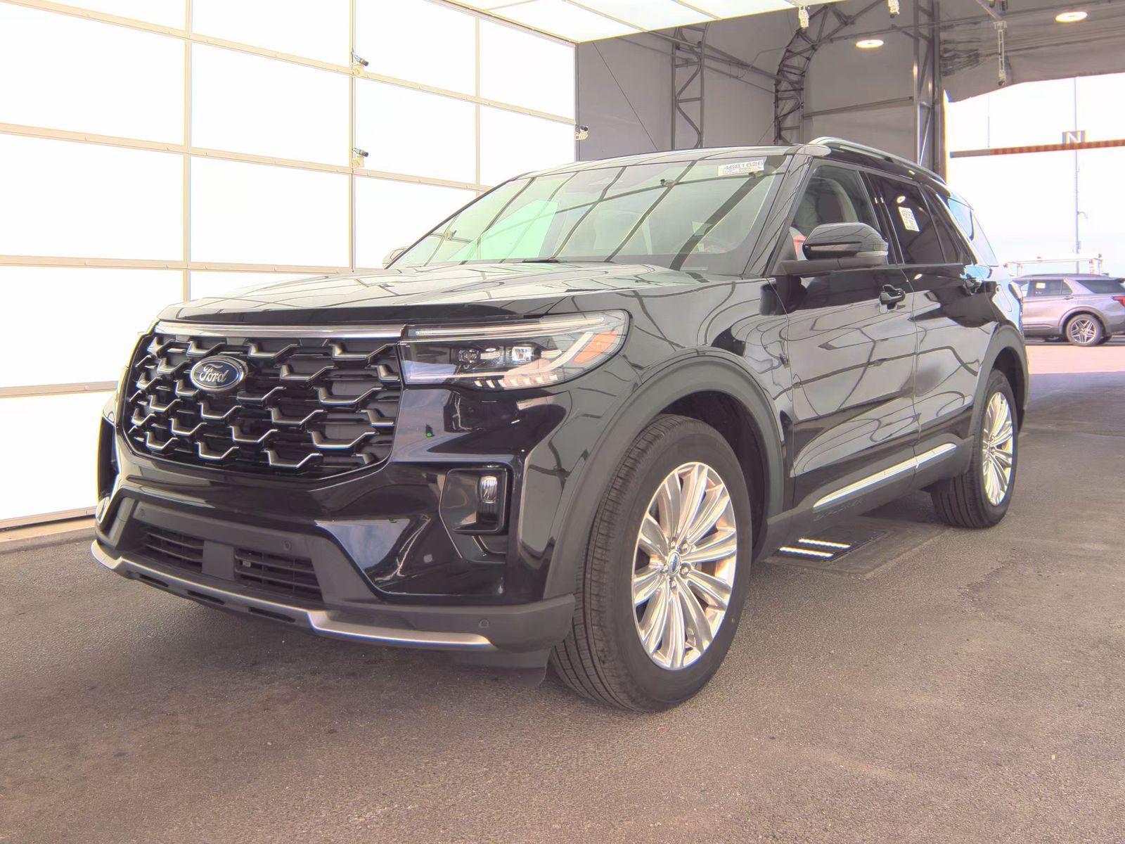 2025 Ford Explorer Platinum AWD