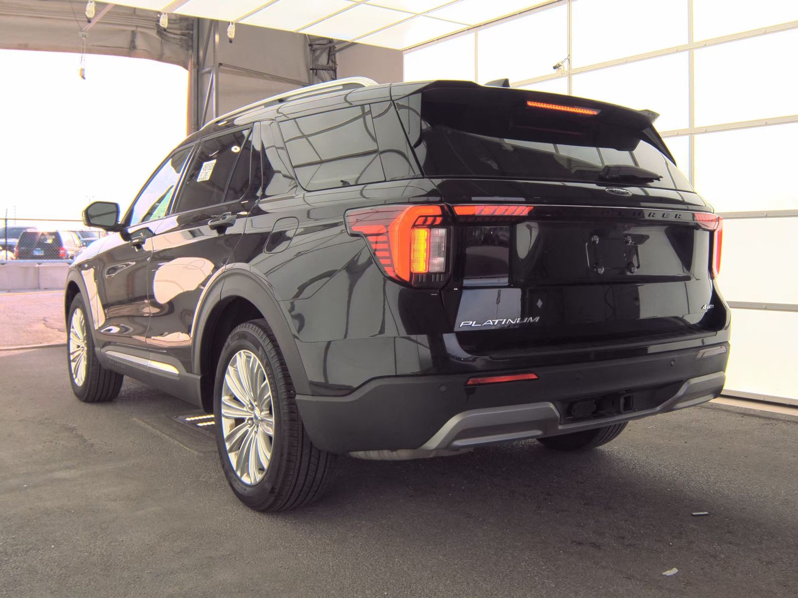 2025 Ford Explorer Platinum AWD